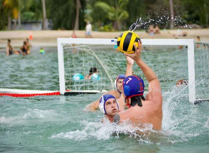 Equipos boricuas se imponen en evento internacional de polo acuático playero