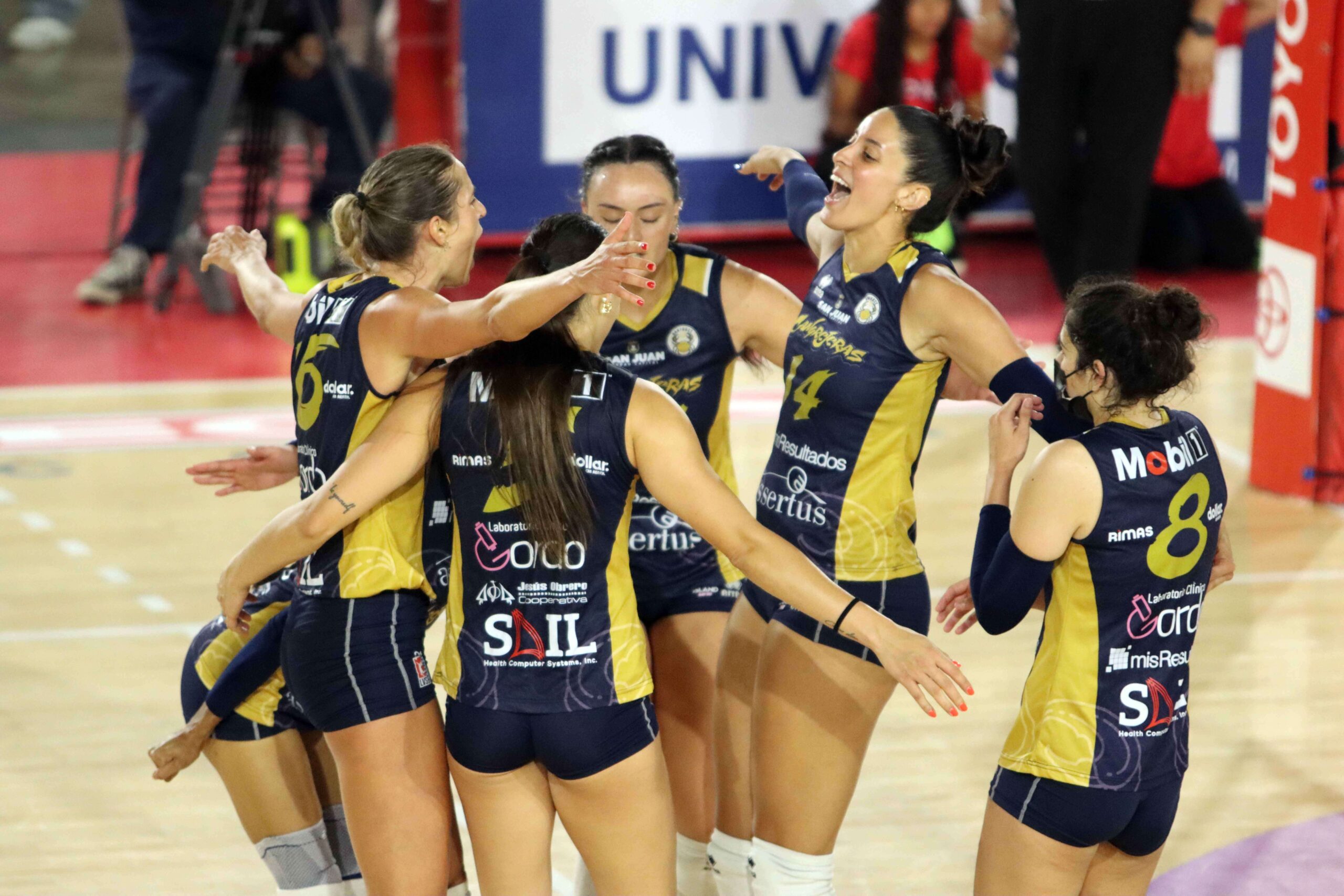 Cangrejeras muestran señales de vida y se roban uno en Caguas