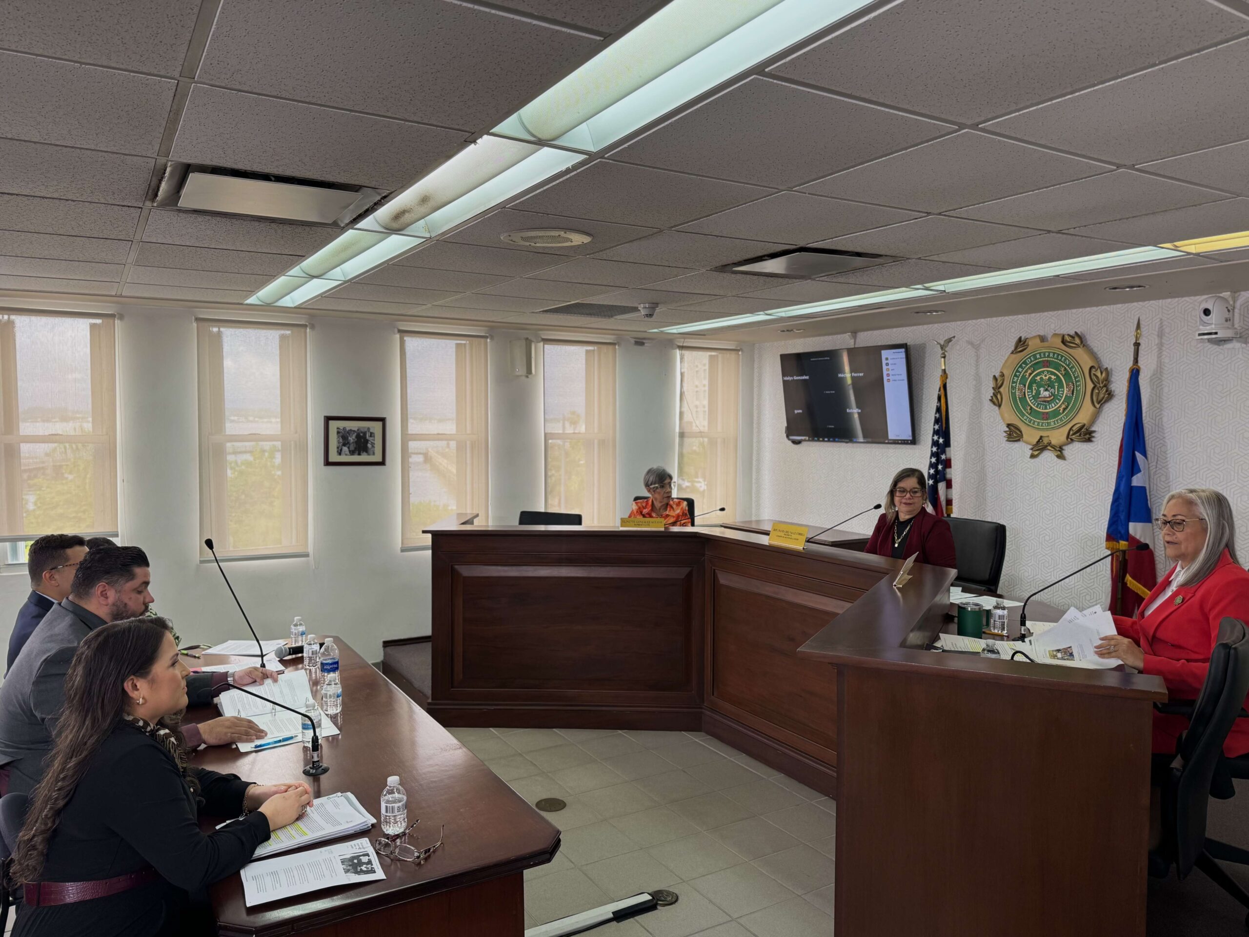 Seguridad o exclusión: se intensifica el debate por uso de baños inclusivos