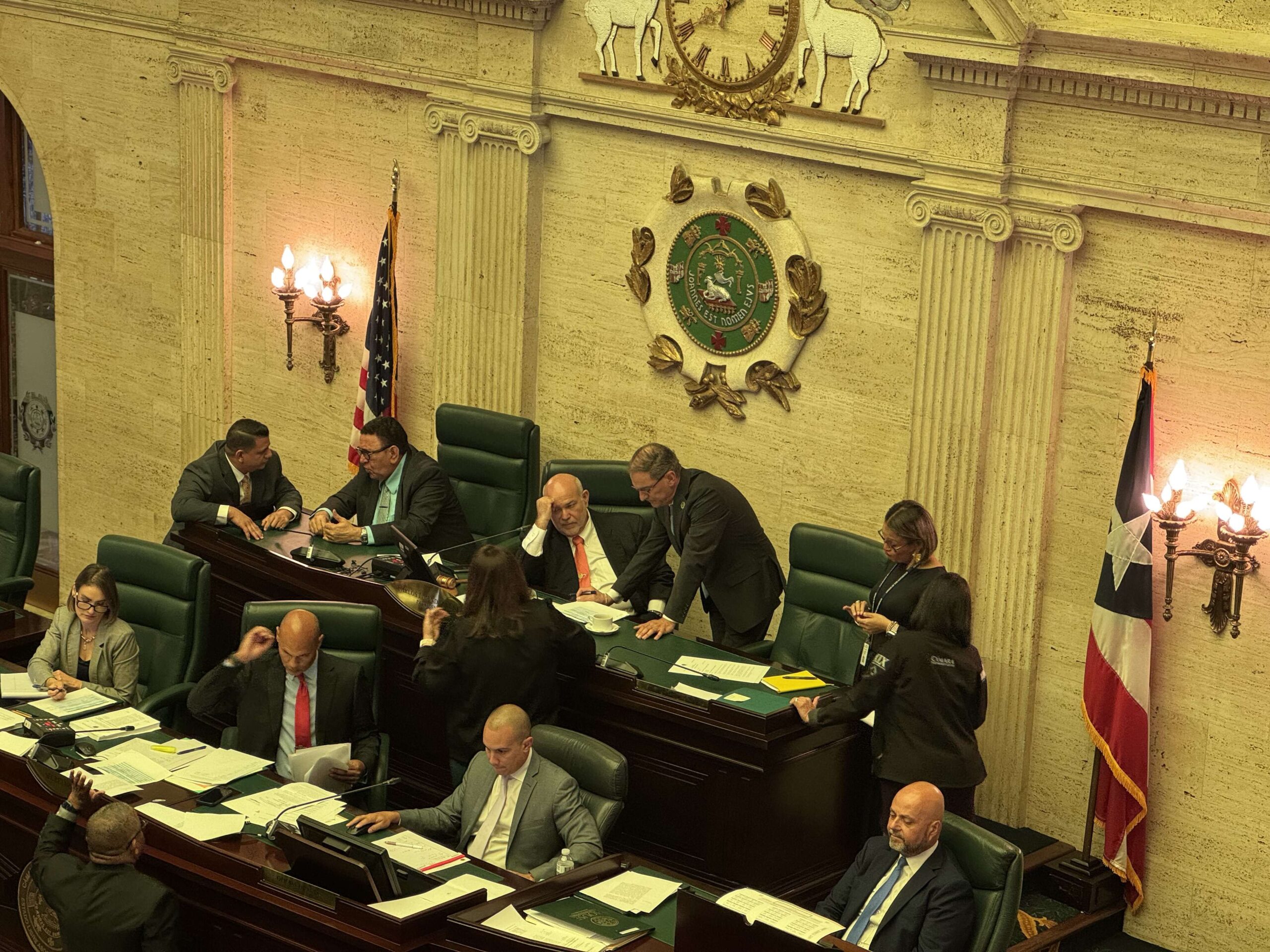 Aprueban fondo de servicios esenciales para municipios y retiro digno a bomberos