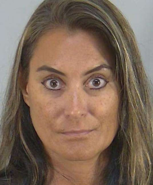 Arrestada la esposa del sheriff Marco López: está presa en la misma cárcel que él