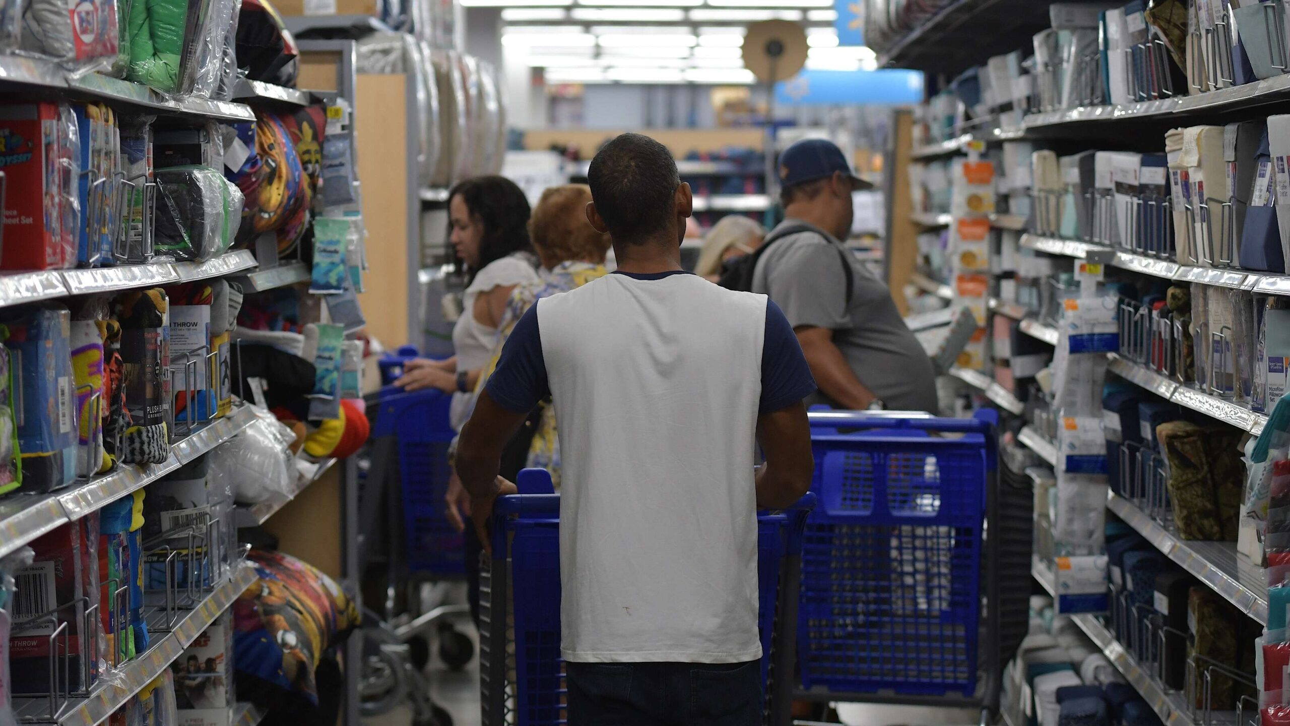 Aumentan los gastos mensuales del consumidor puertorriqueño