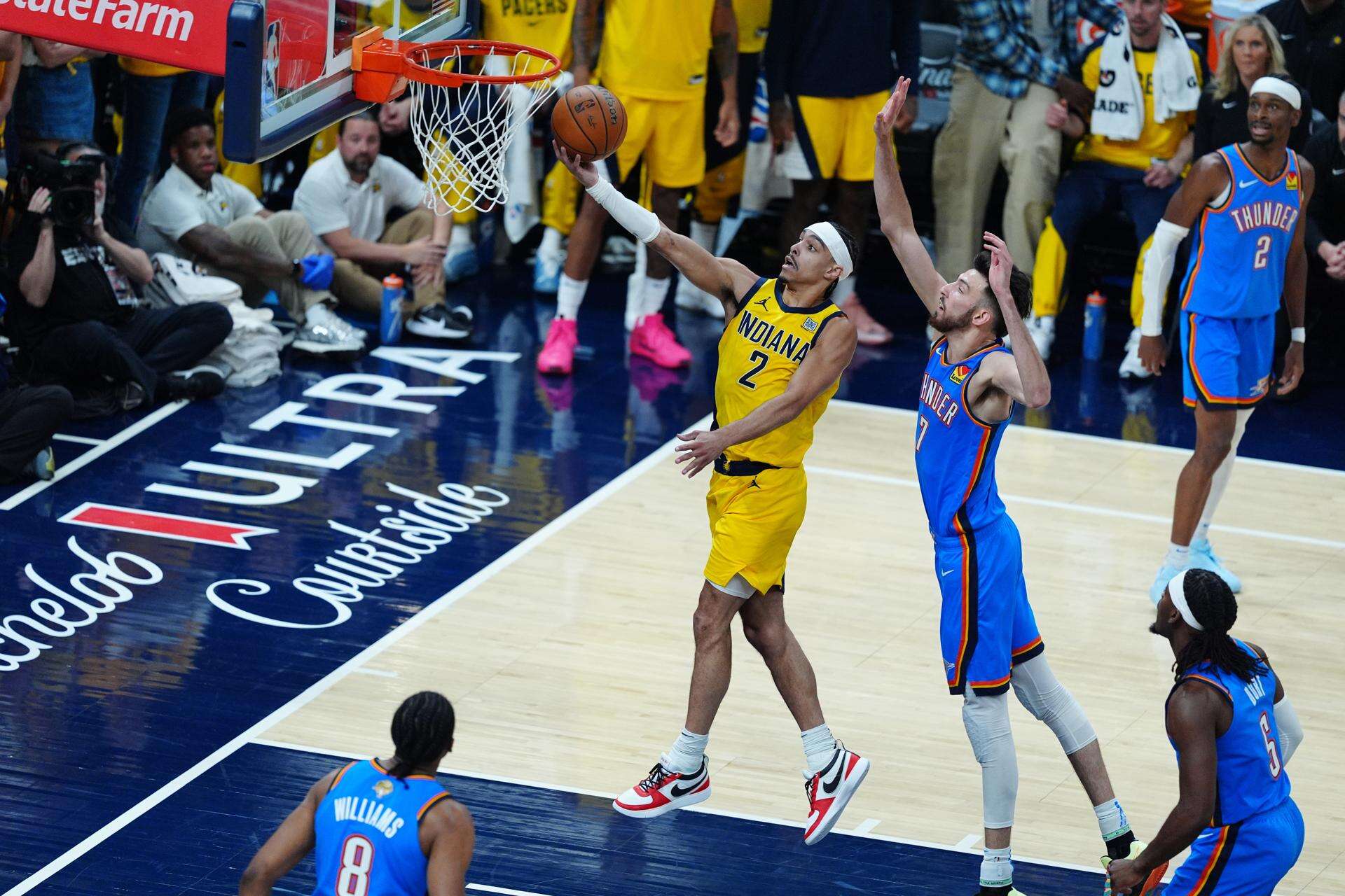 Pacers le pasan el rolo al Thunder para obligar un decisivo juego