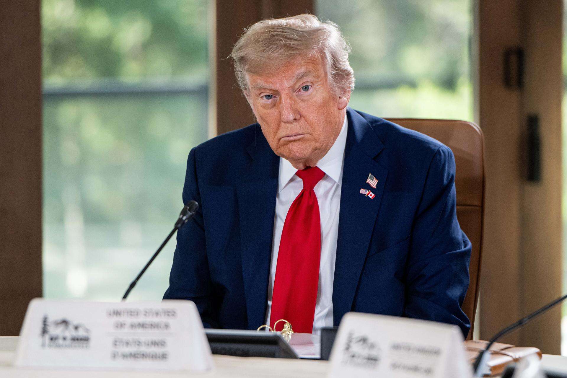 Trump afirma que todavía no ha decidido sobre si atacará a Irán