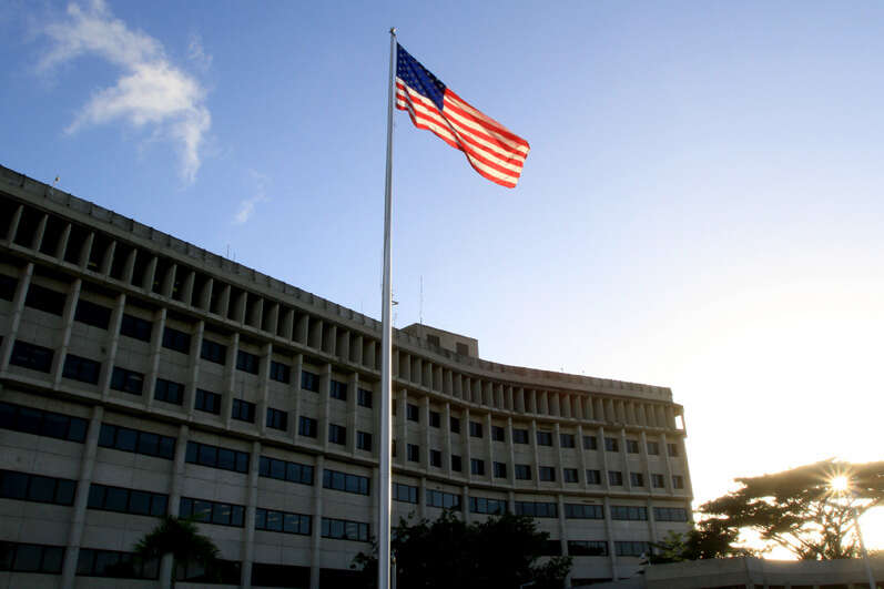 Mañana, jueves, es feriado para el sector público y la banca