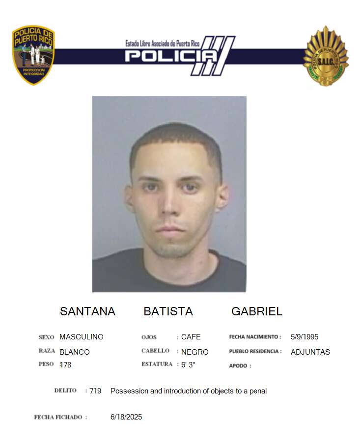 Arrestado otro oficial correccional por contrabando