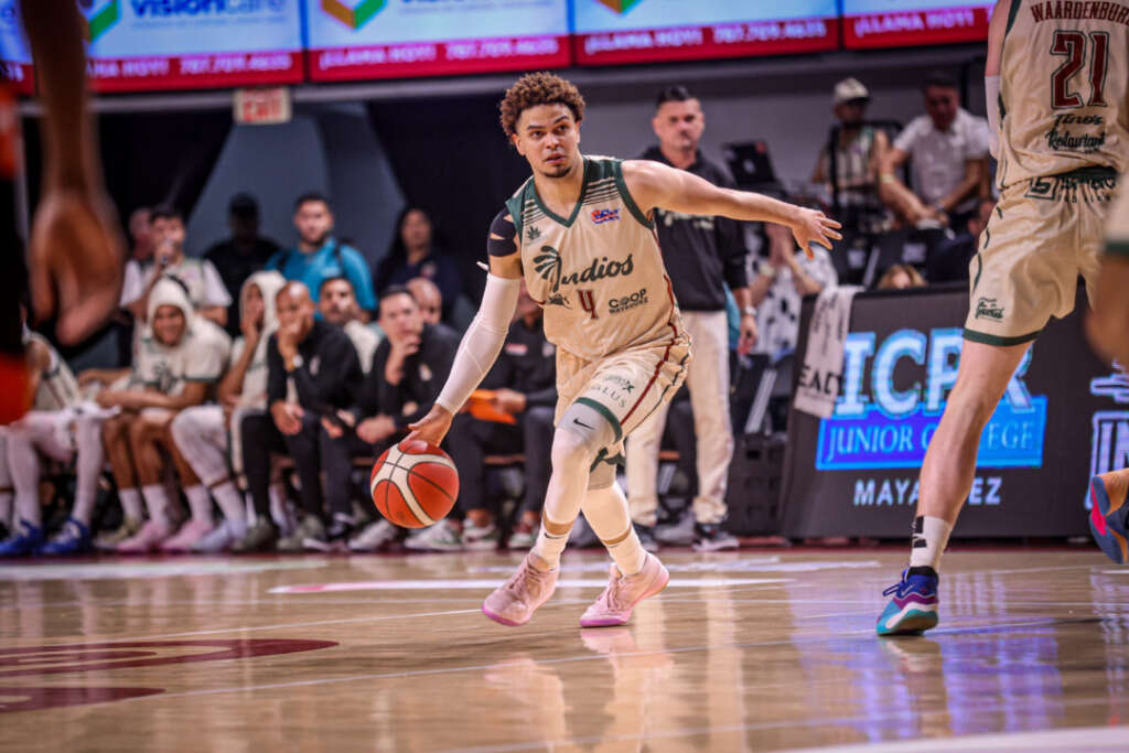 Indios y Santeros dominan jornada del viernes en el BSN
