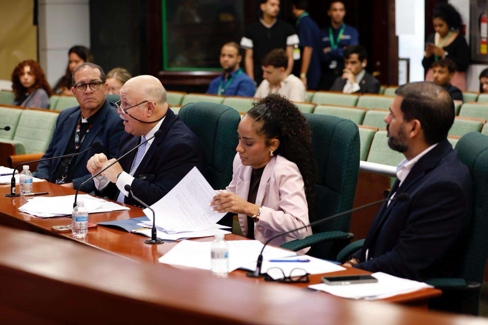 Evalúan establecer una ley para disponer un calendario deportivo único