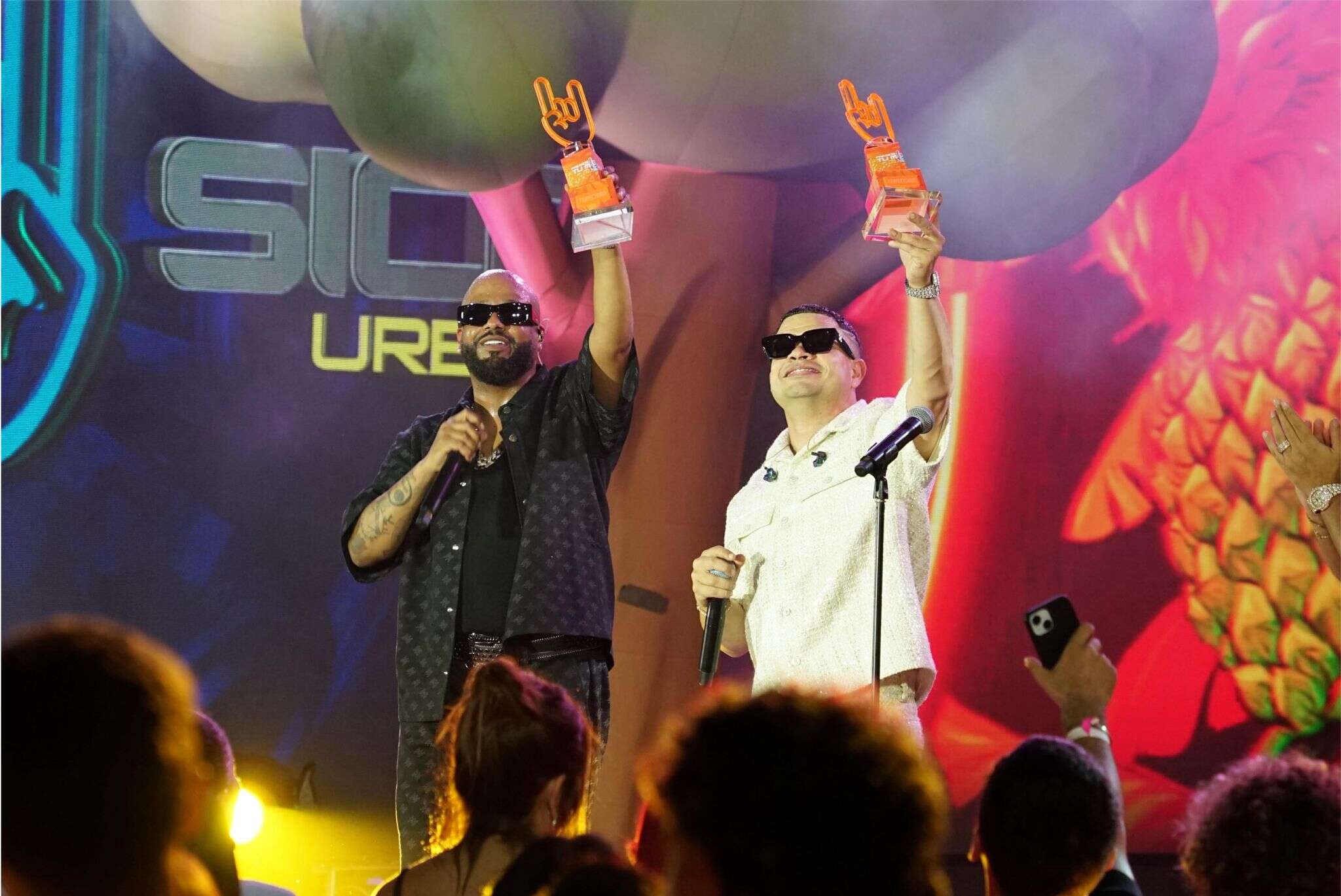 Jowell & Randy viven una noche inolvidable en los Premios Tu Música Urbano