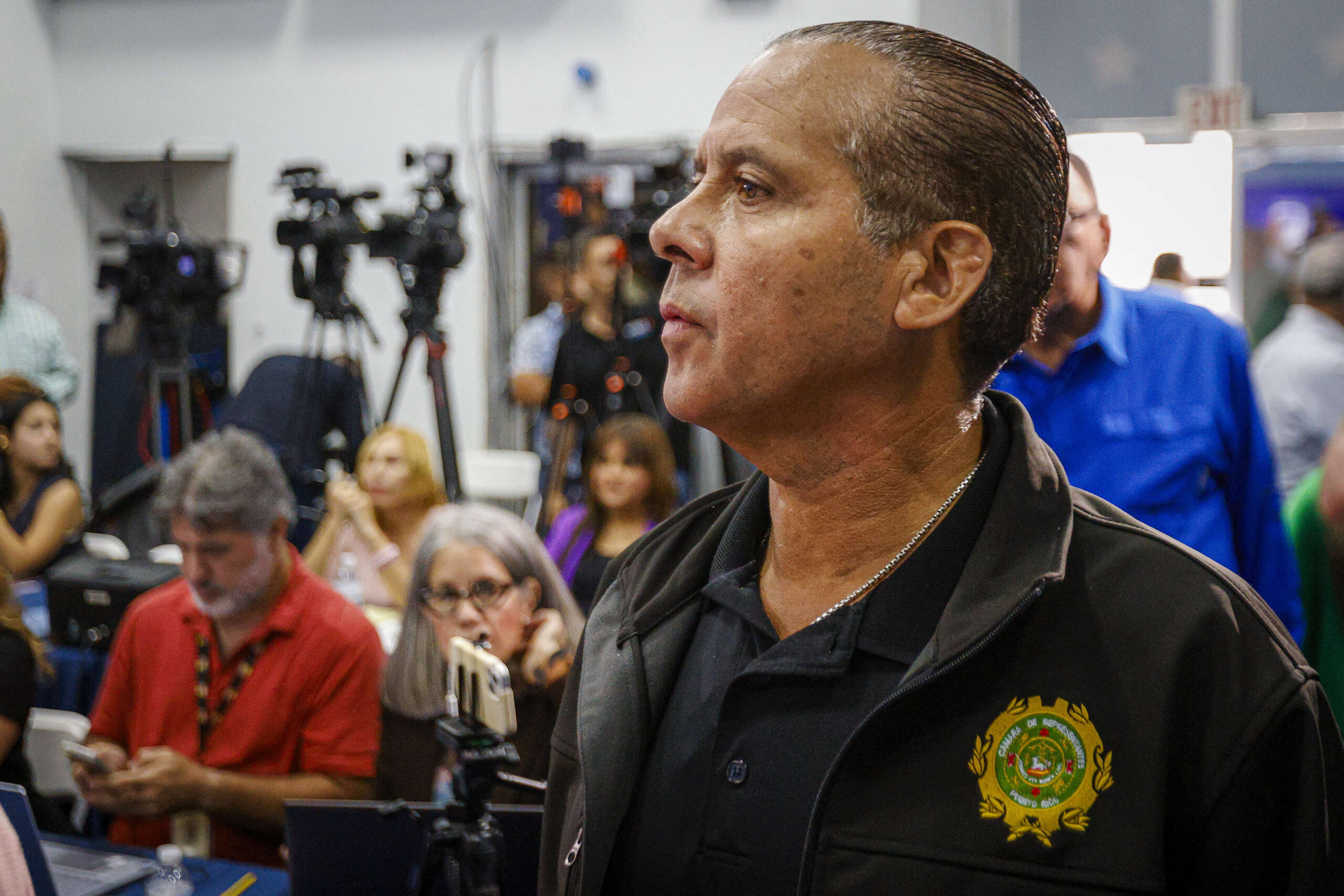 Georgie Navarro admite que hay bandos dentro del PNP