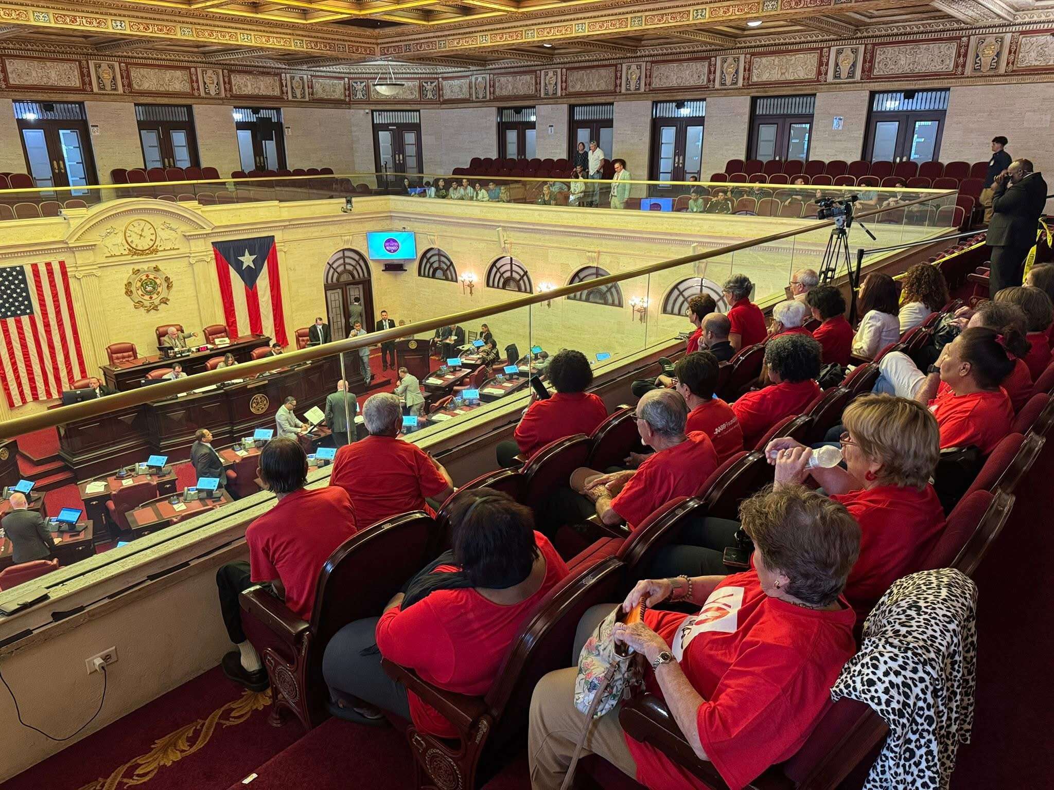 Apoyan medidas que benefician a los adultos mayores en Puerto Rico