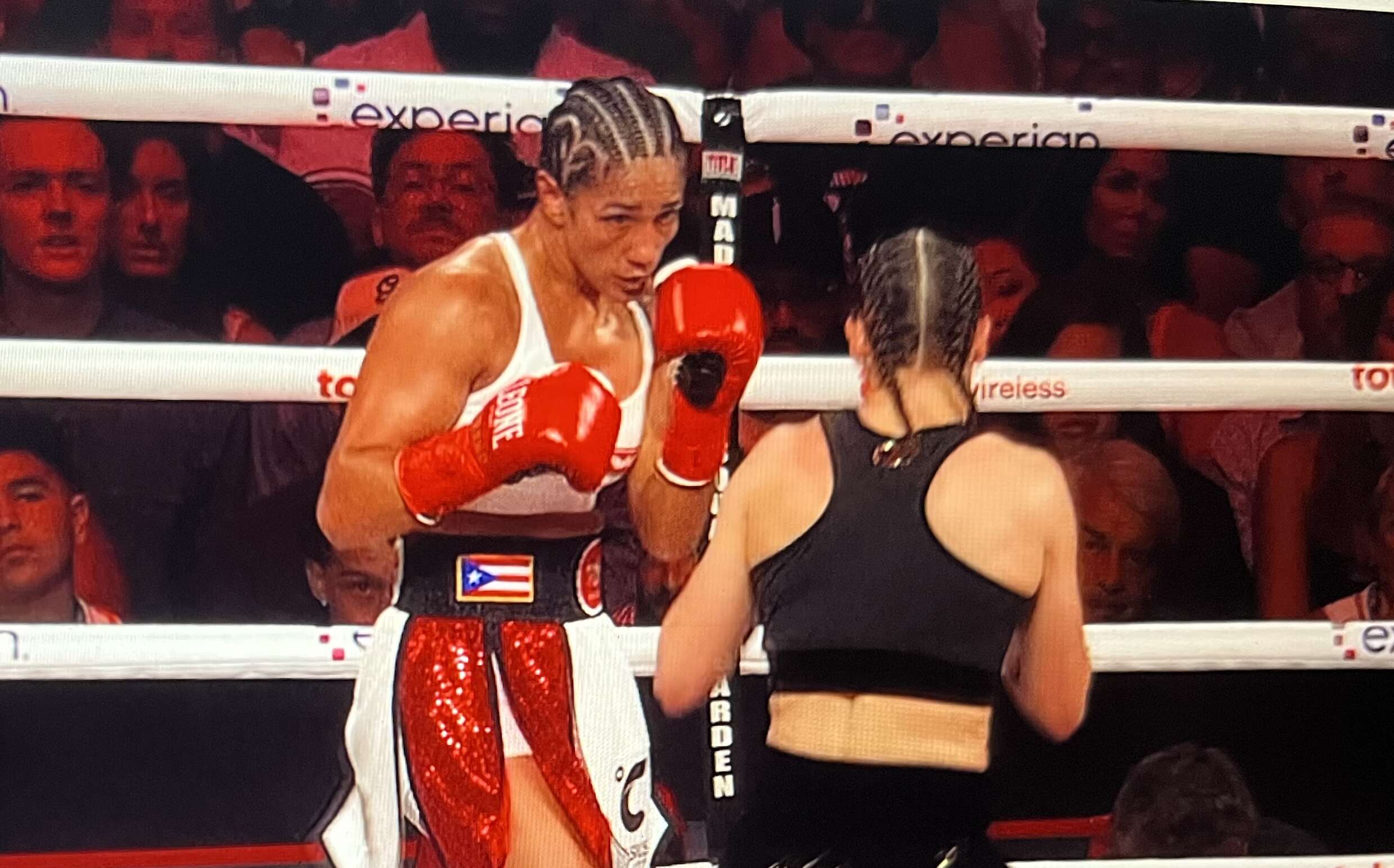 Amanda Serrano sufre otro duro revés ante Katie Taylor