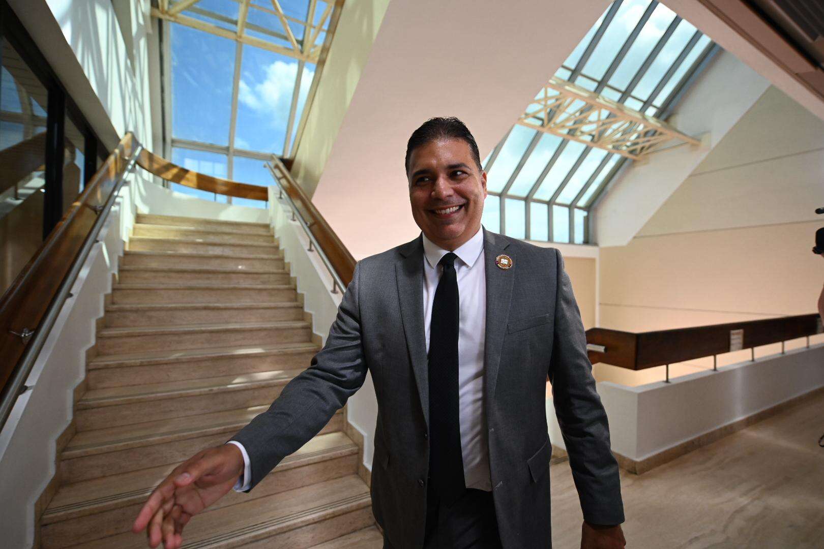 EN VIVO: Fiscalía y defensa reaccionan a rebaja de fianza del hombre que mató al agresor de su hija