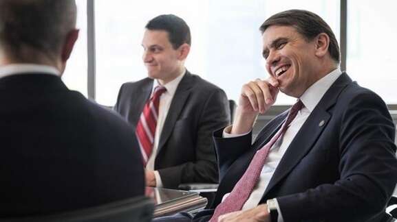 El #2 en Justicia federal, exabogado de Trump, intervino para acabar caso Bancrédito