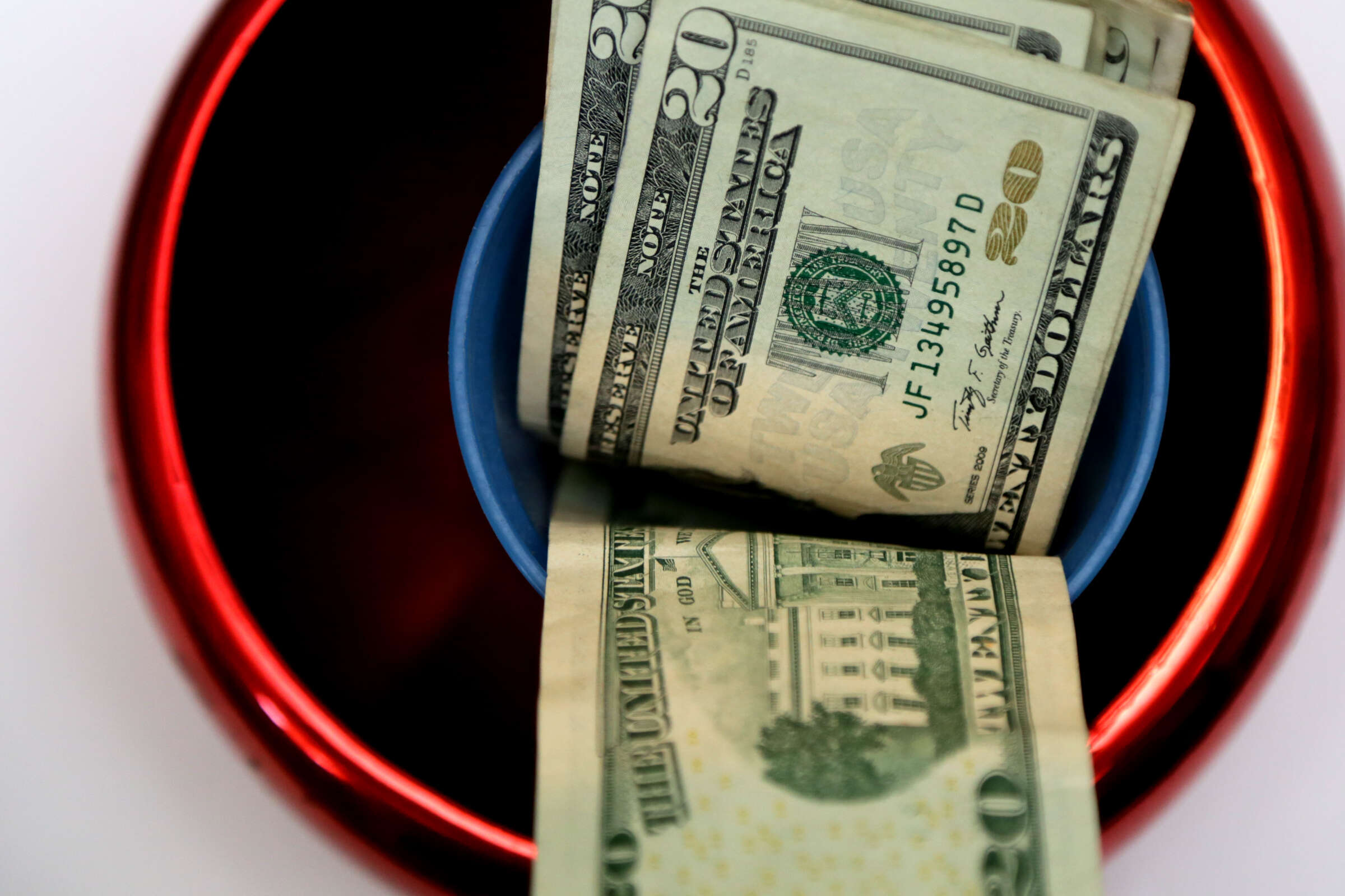 ADSEF desembolsa sobre $3 millones en bono escolar para familias del programa TANF