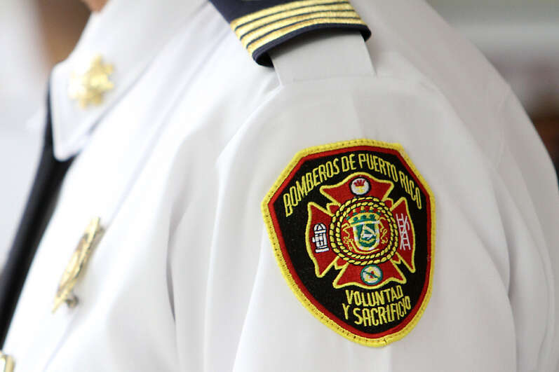 Buscan que bomberos y oficiales correccionales estén libres de contribuciones por horas extra