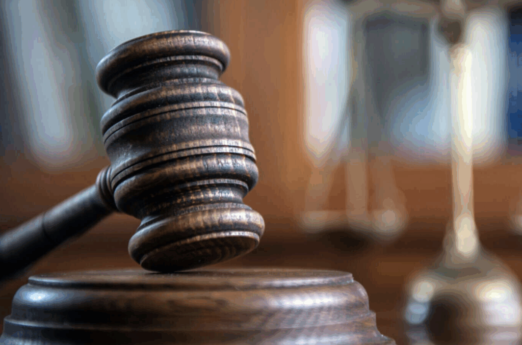 Culpable exagente por falsificar la firma de excomisionado del Negociado de la Policía