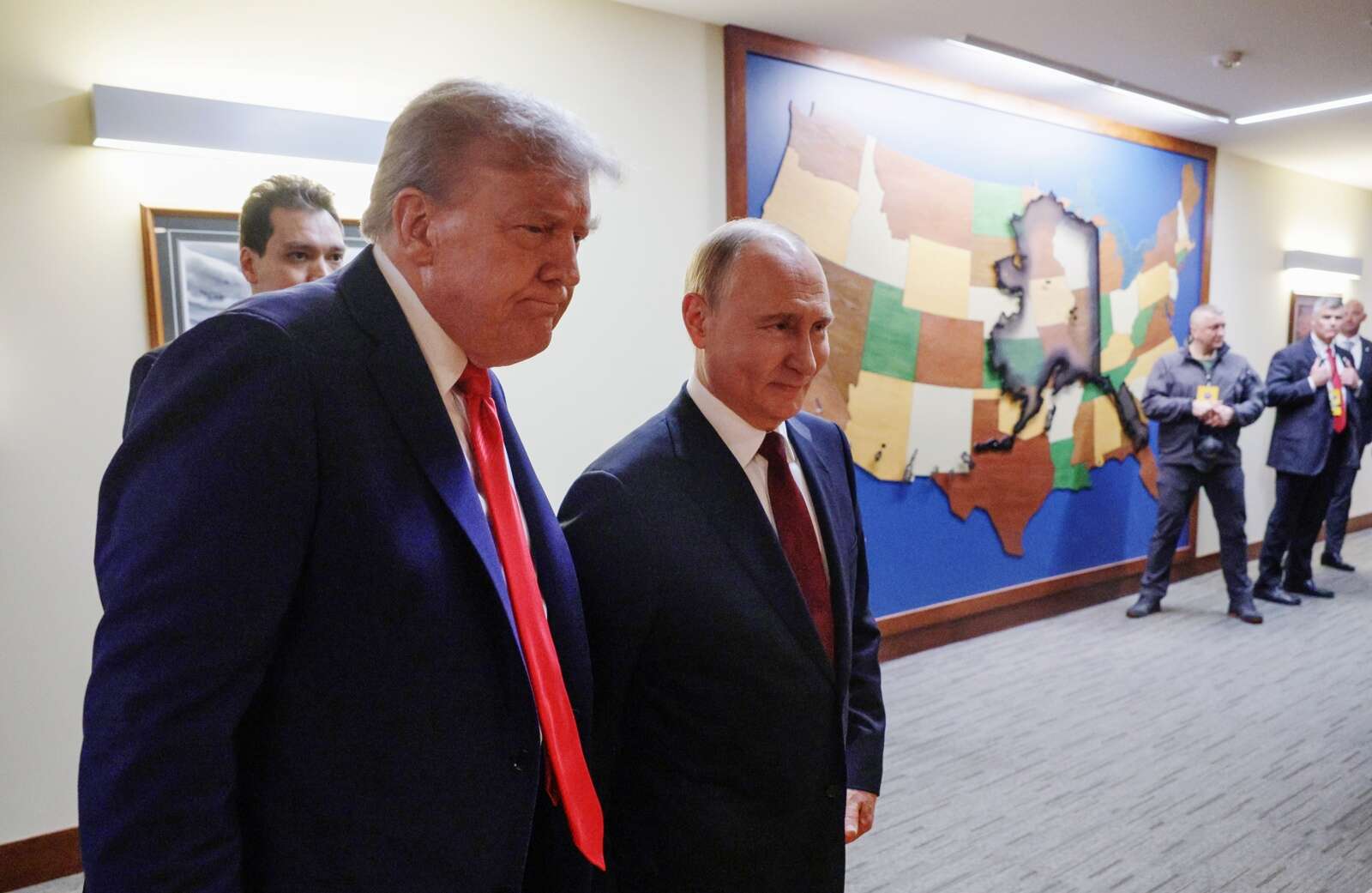 El cambio de semblante de Trump y Putin en la cumbre acentúa la falta de acuerdos
