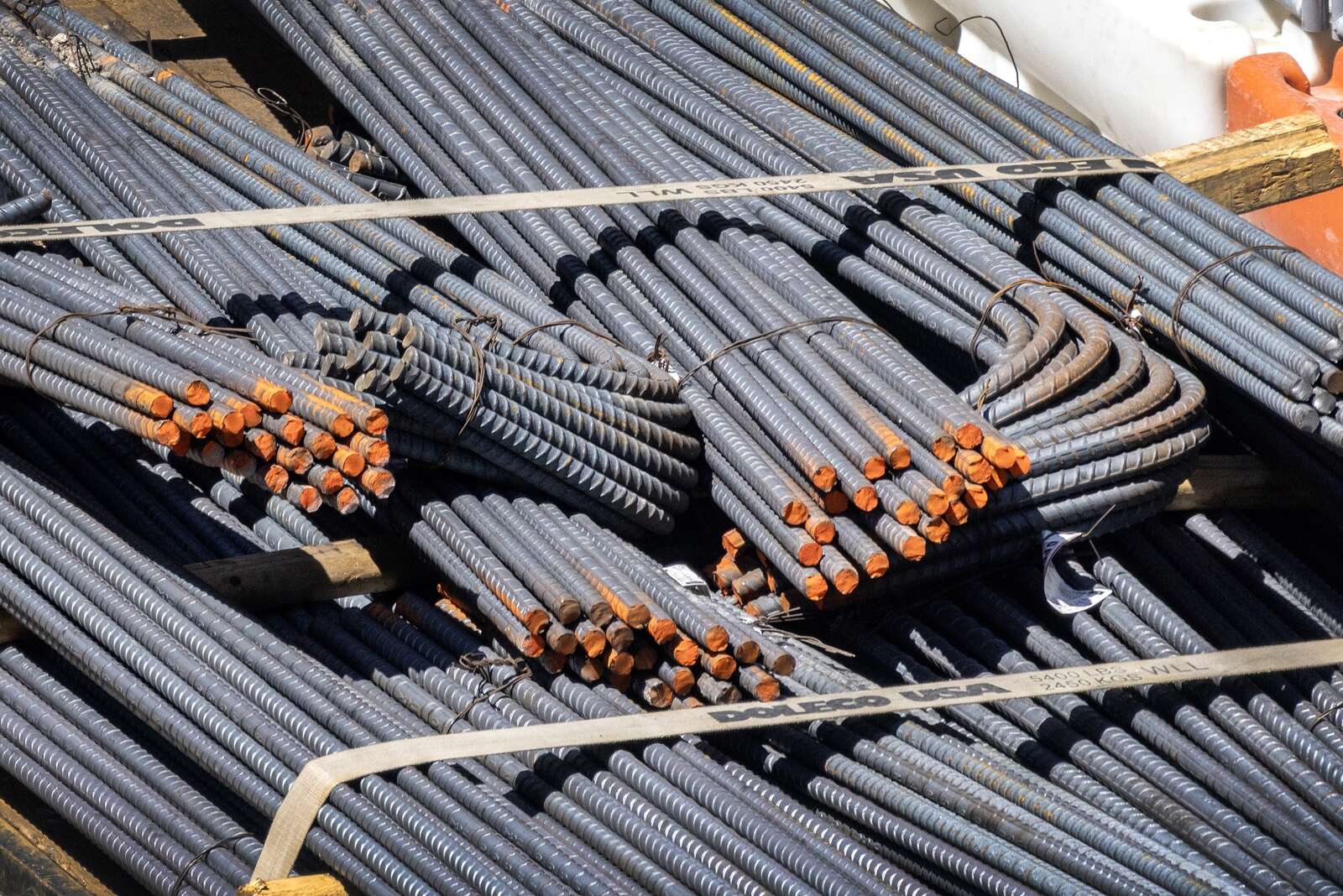 EE.UU. extiende sus aranceles del 50% a más de 400 productos de acero y aluminio