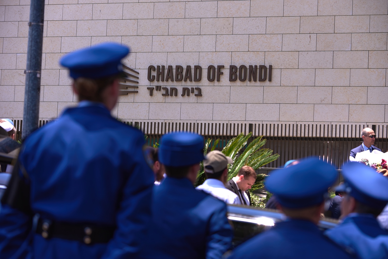 Presentan 59 cargos contra sospechoso de atentado en Sidney, 15 por asesinato