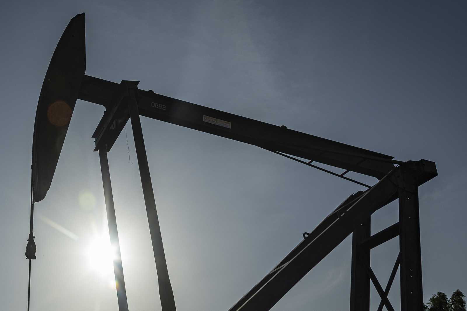 Trump afirma que EE.UU. «invertirá» en el petróleo venezolano