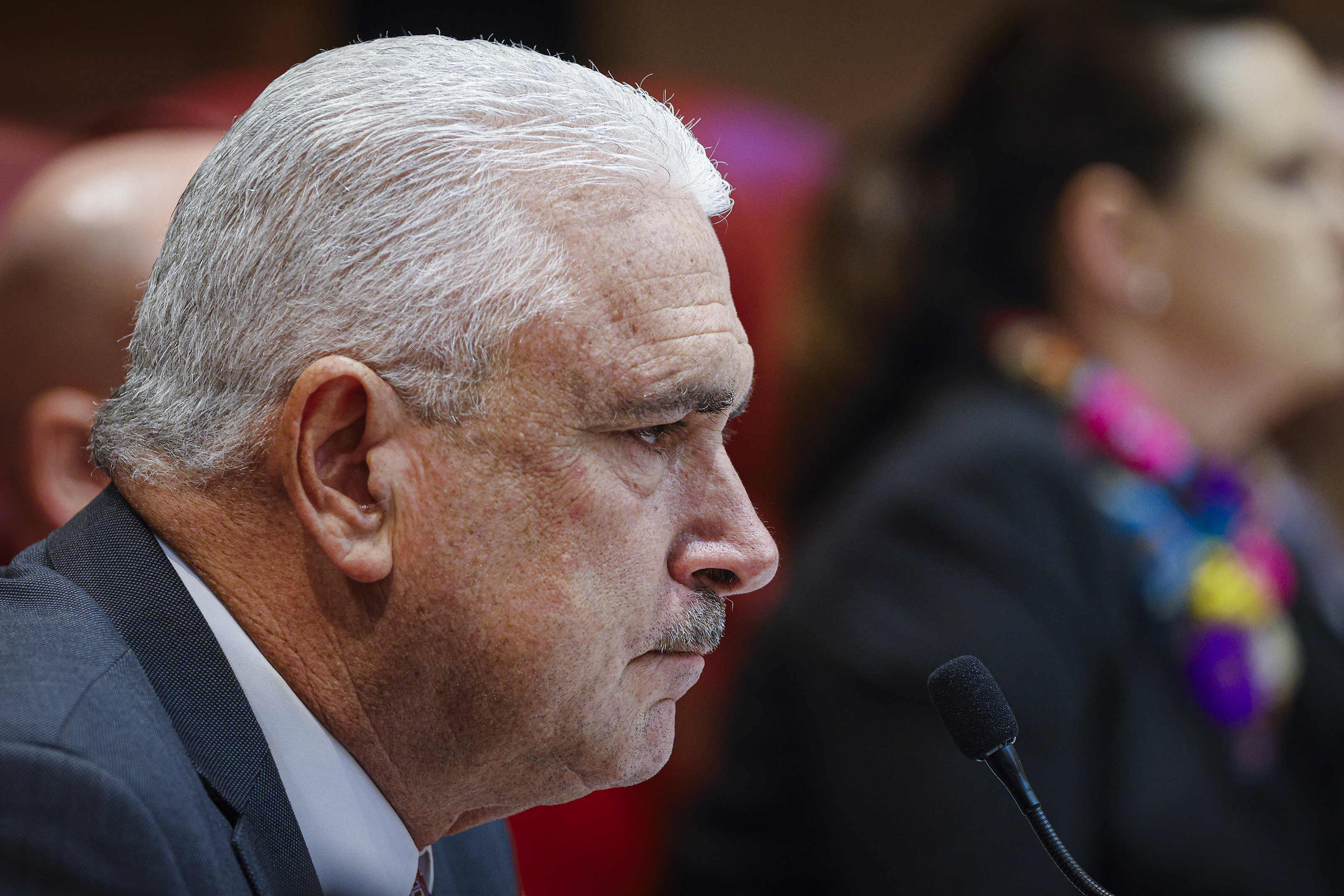 Rivera Schatz responde a las acusaciones de «nepotismo» del comisionado residente