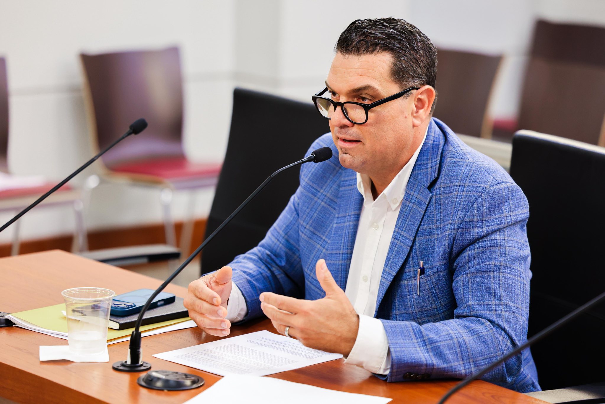 Advierten efectos perjudiciales al eliminar la exención a sistemas solares 