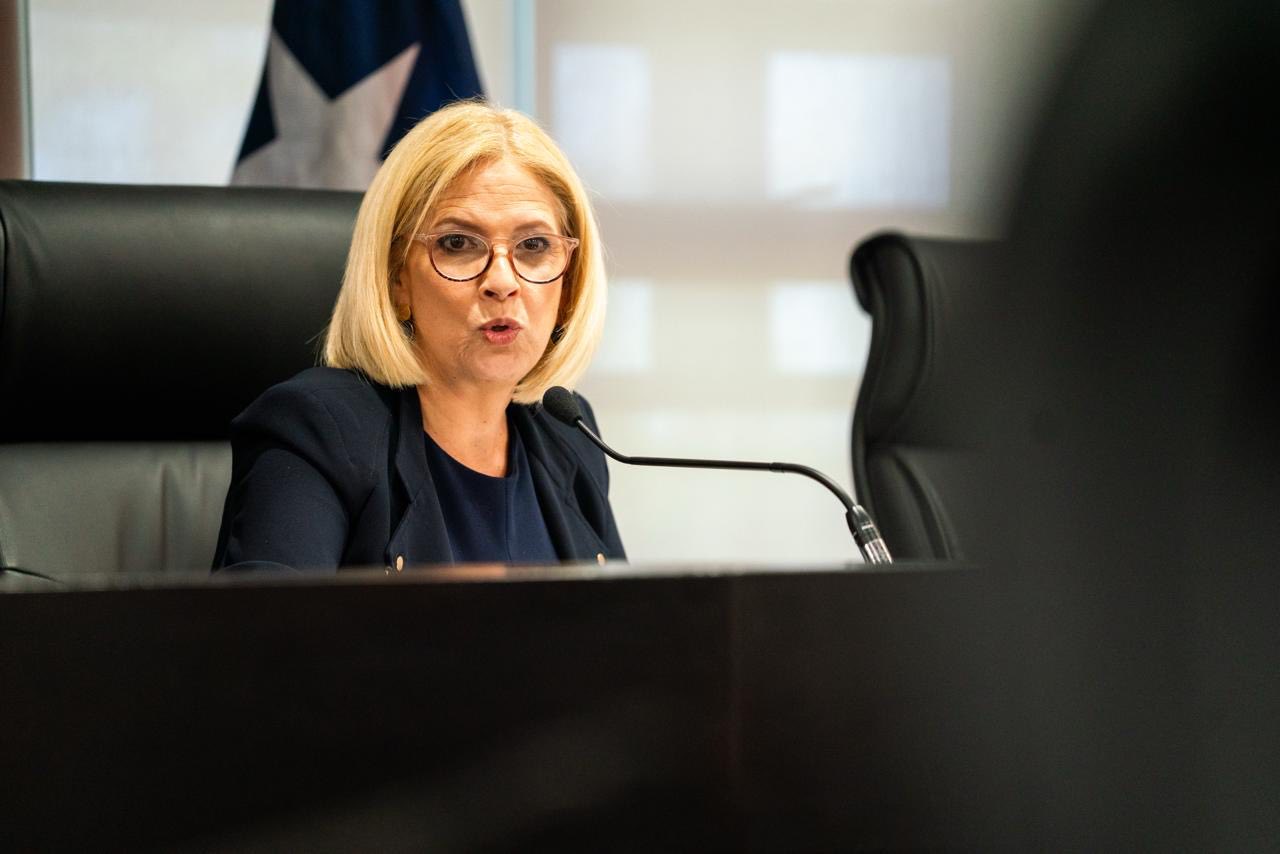 Senadora Nitza Morán excusa a Eddie Charbonier por lo que él dijo de ella