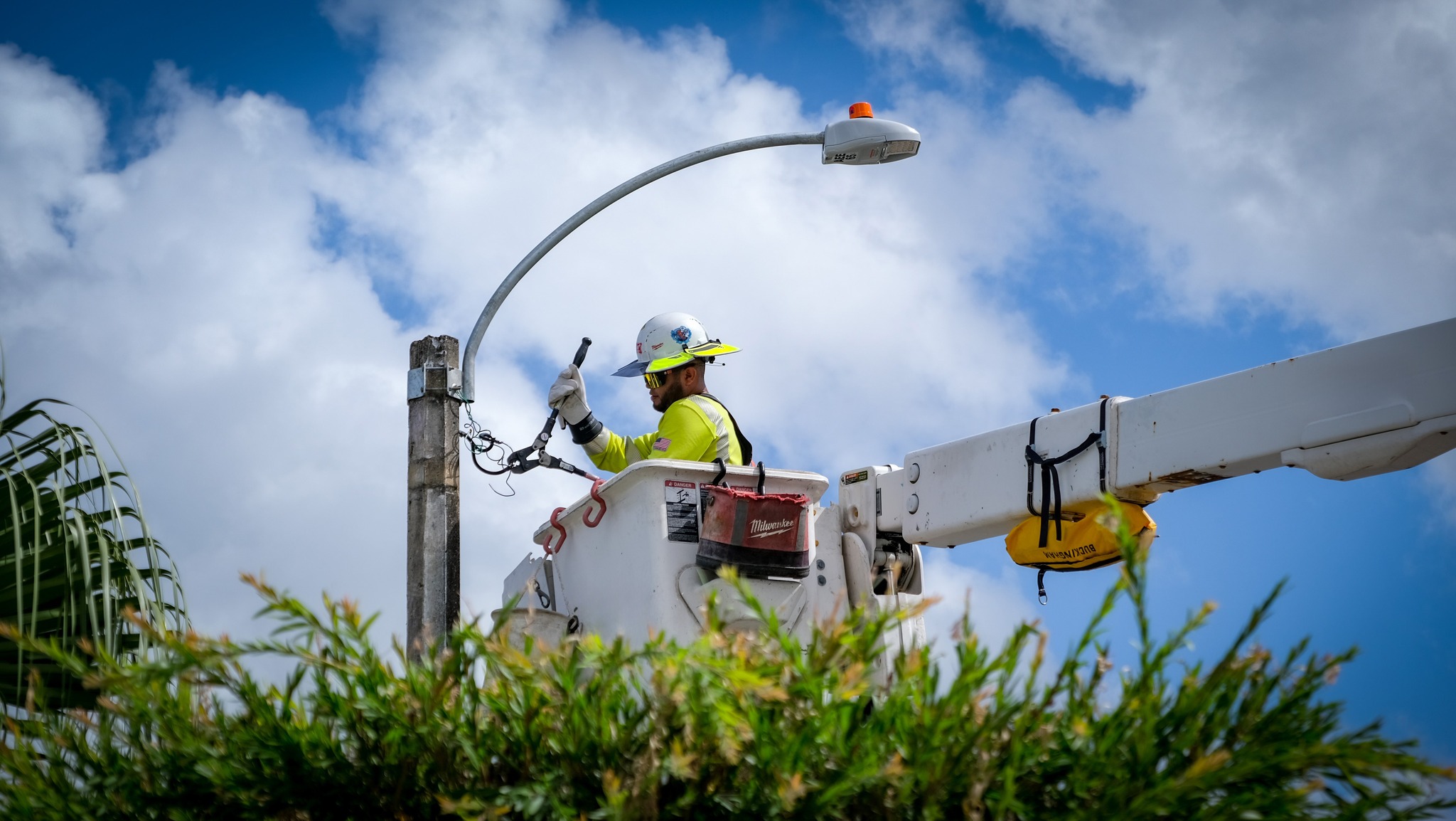 Comisión cameral no puede adjudicar si LUMA redujo su personal de brigadas en la Zona Metro