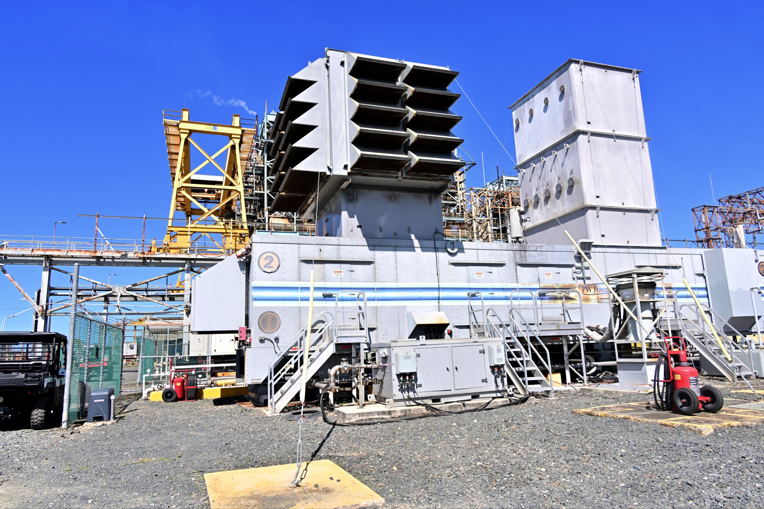 Tres turbinas en Palo Seco pasan de diesel a gas