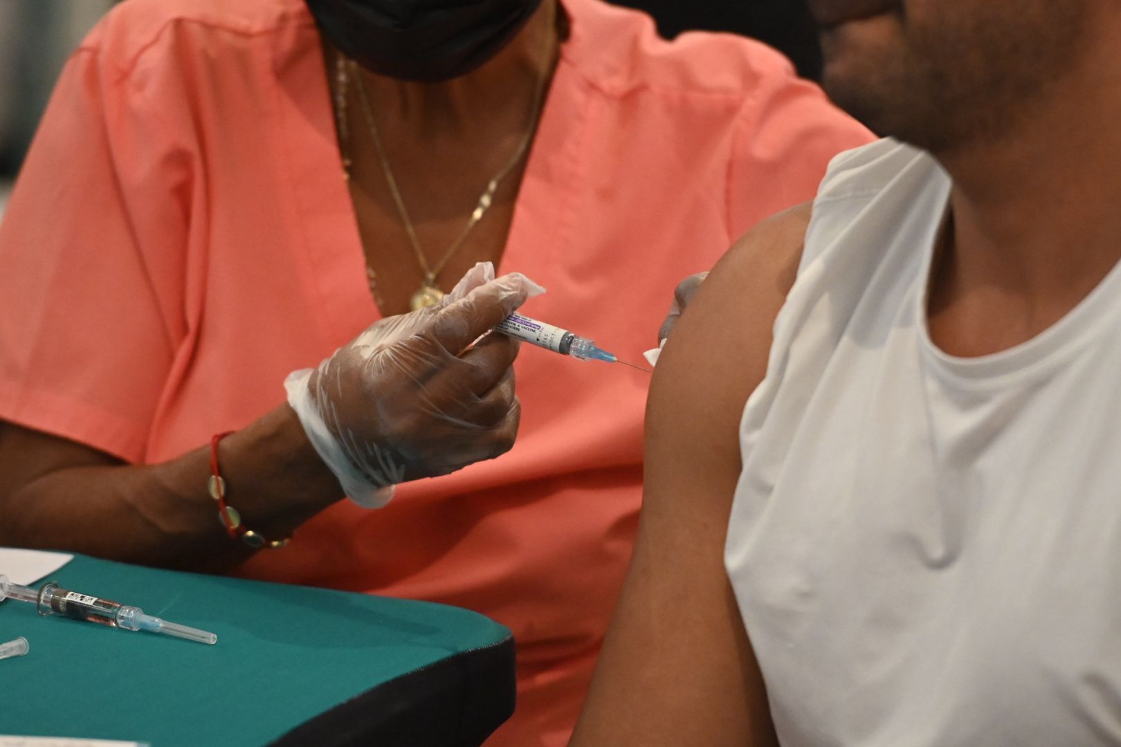 Secretario de Salud afirma que sigue a la baja el umbral de influenza