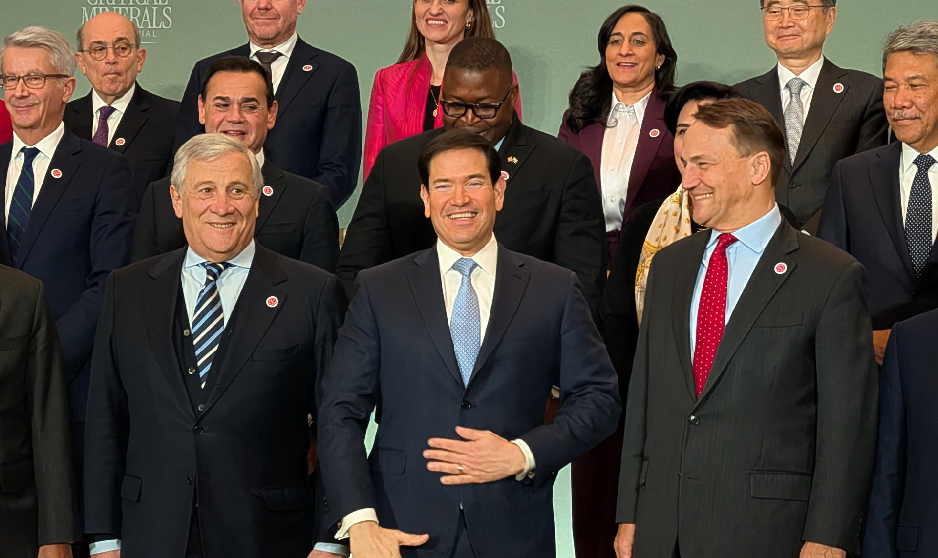 EE.UU. propone a sus aliados un bloque comercial sobre minerales para competir contra China