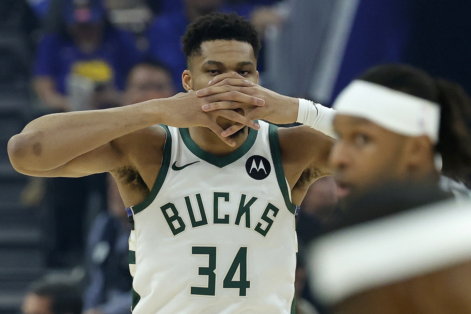 Antetokounmpo confirma que se queda en Milwaukee