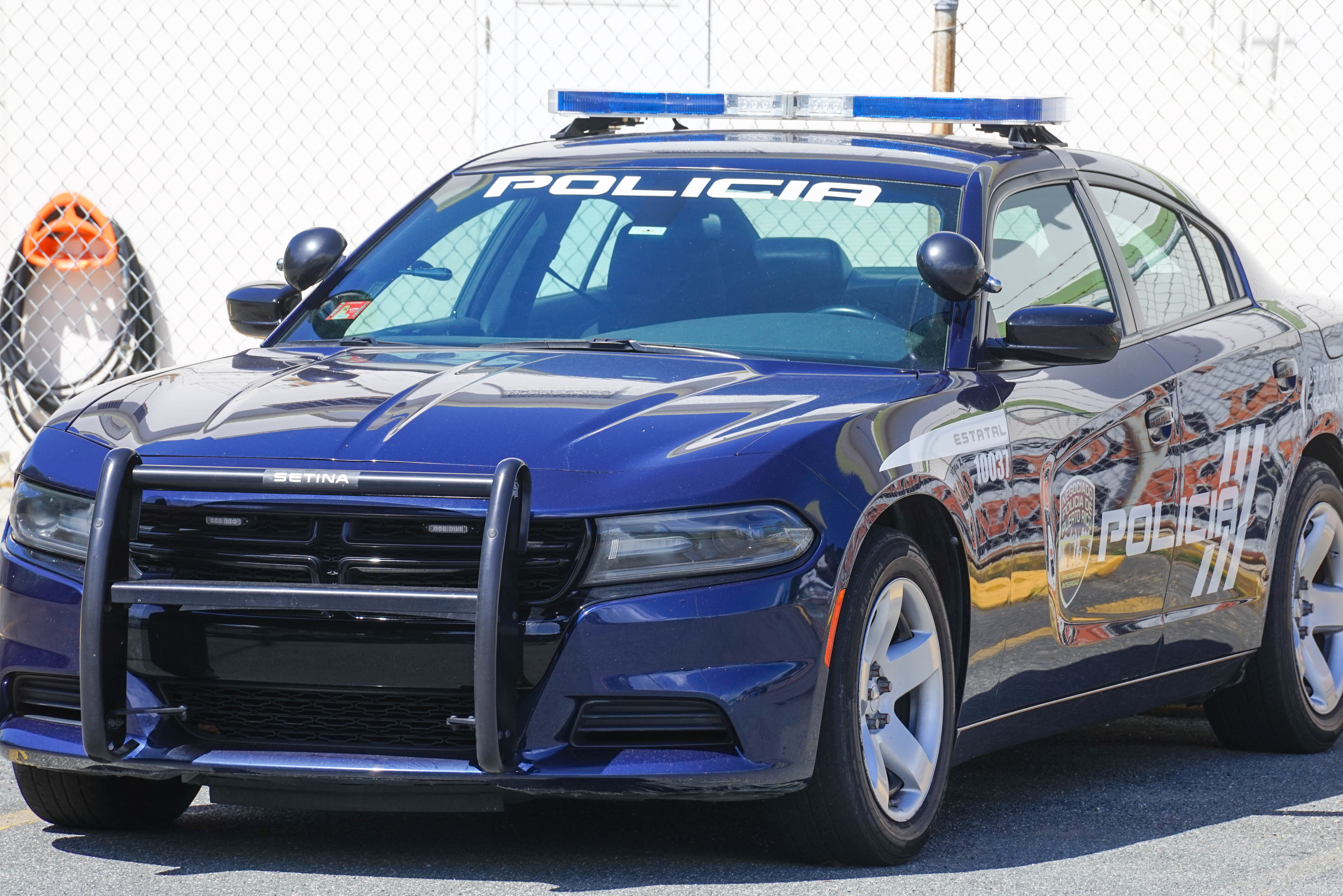 Lo matan a tiros en residencial de Mayagüez