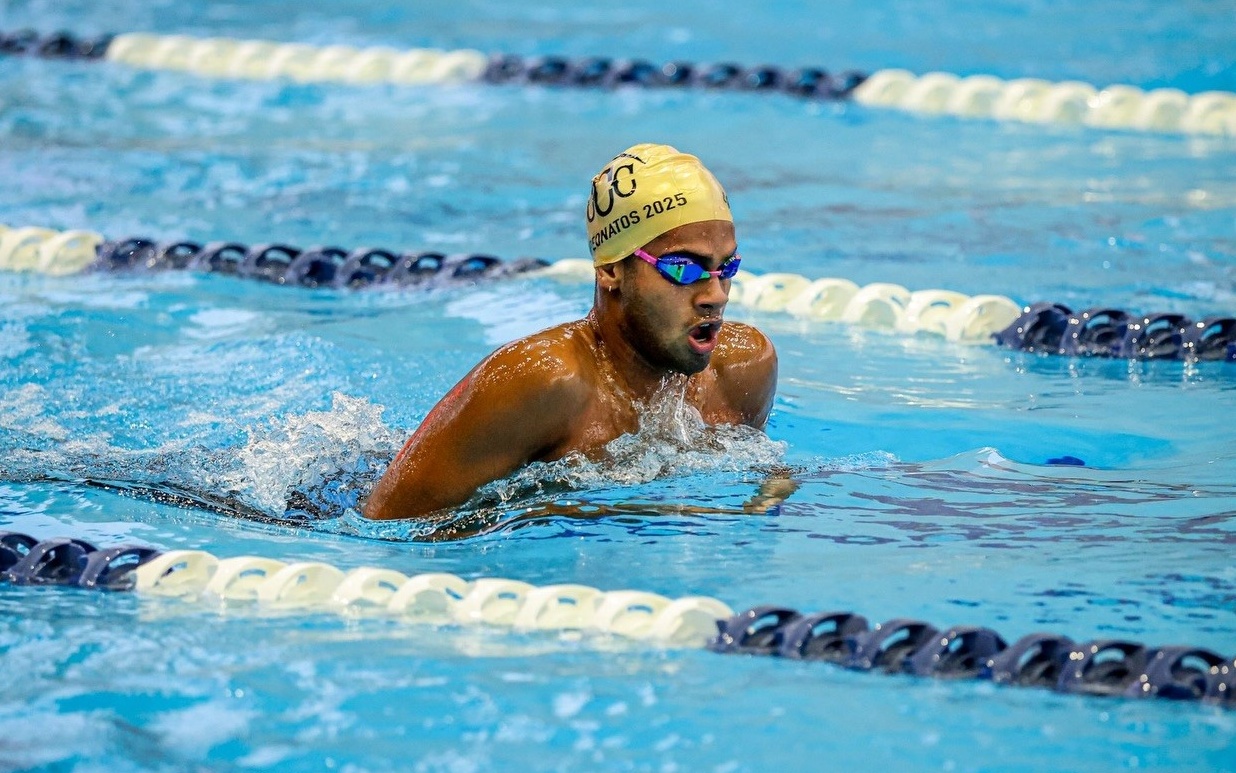 Federación de Natación busca asegurar competitividad para Santo Domingo 2026