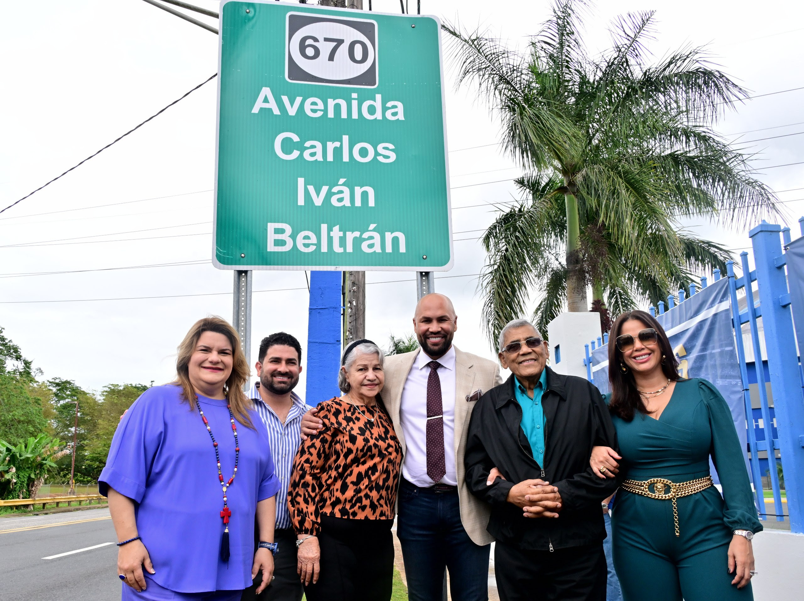 Designan la PR-670 en Manatí como la ‘Avenida Carlos Iván Beltrán’