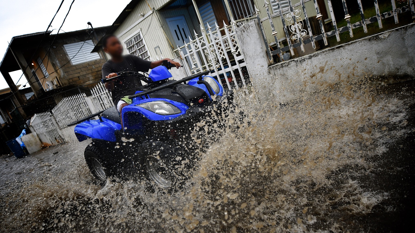 Seguro de los todoterreno sería más del triple del de los autos, dice ACAA al estrenar campaña