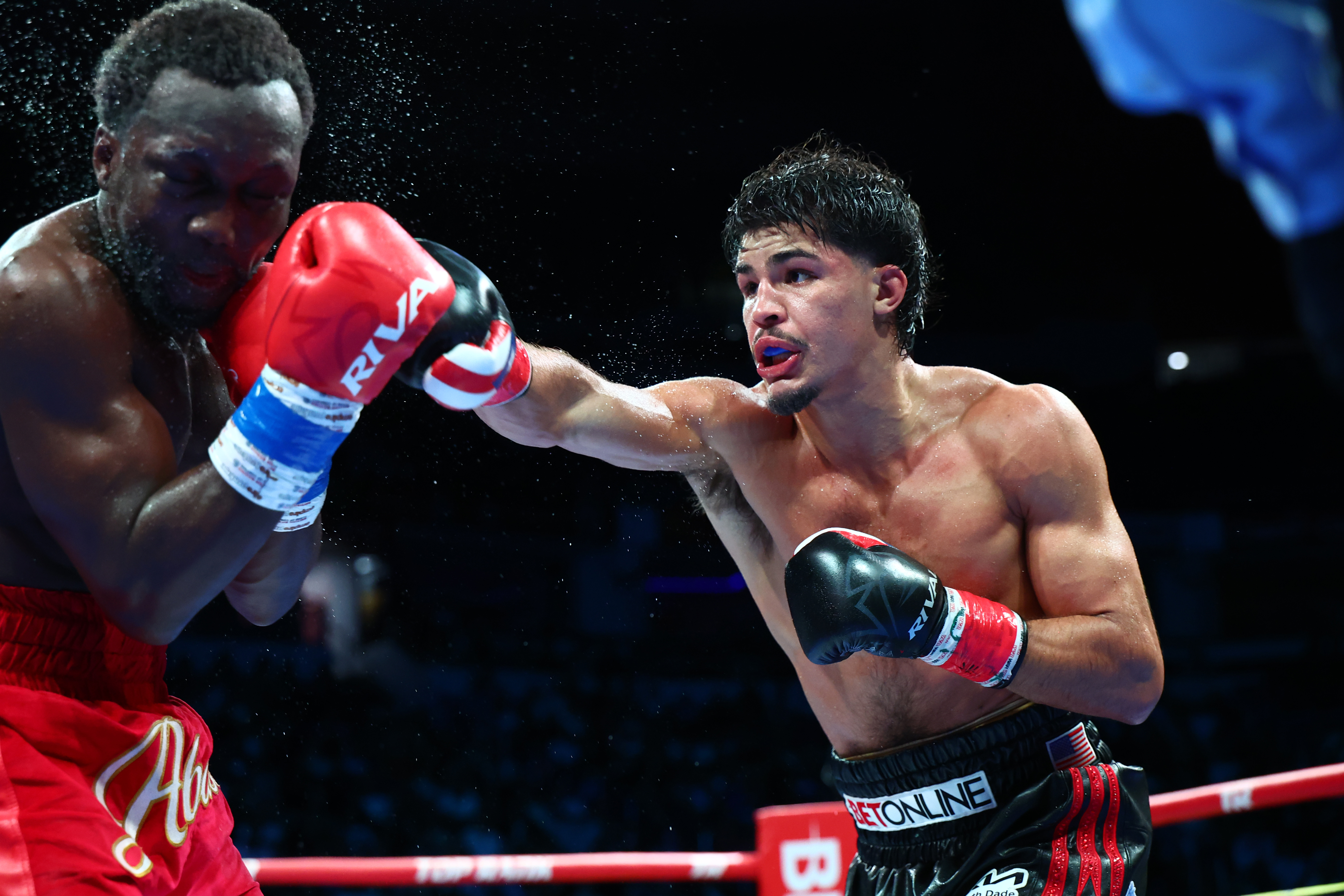 Devin Haney fantasea con la idea de ascender a las 154 libras para enfrentar a Xander Zayas