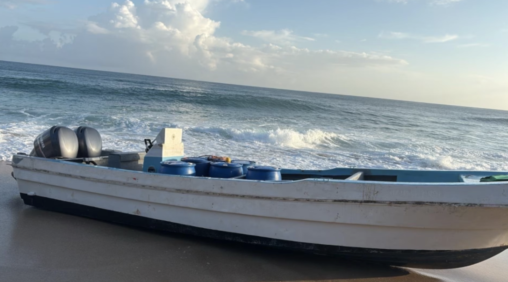 Guardia Costera incauta 2,083 libras de cocaína valoradas en $13.3 millones al norte de la Isla