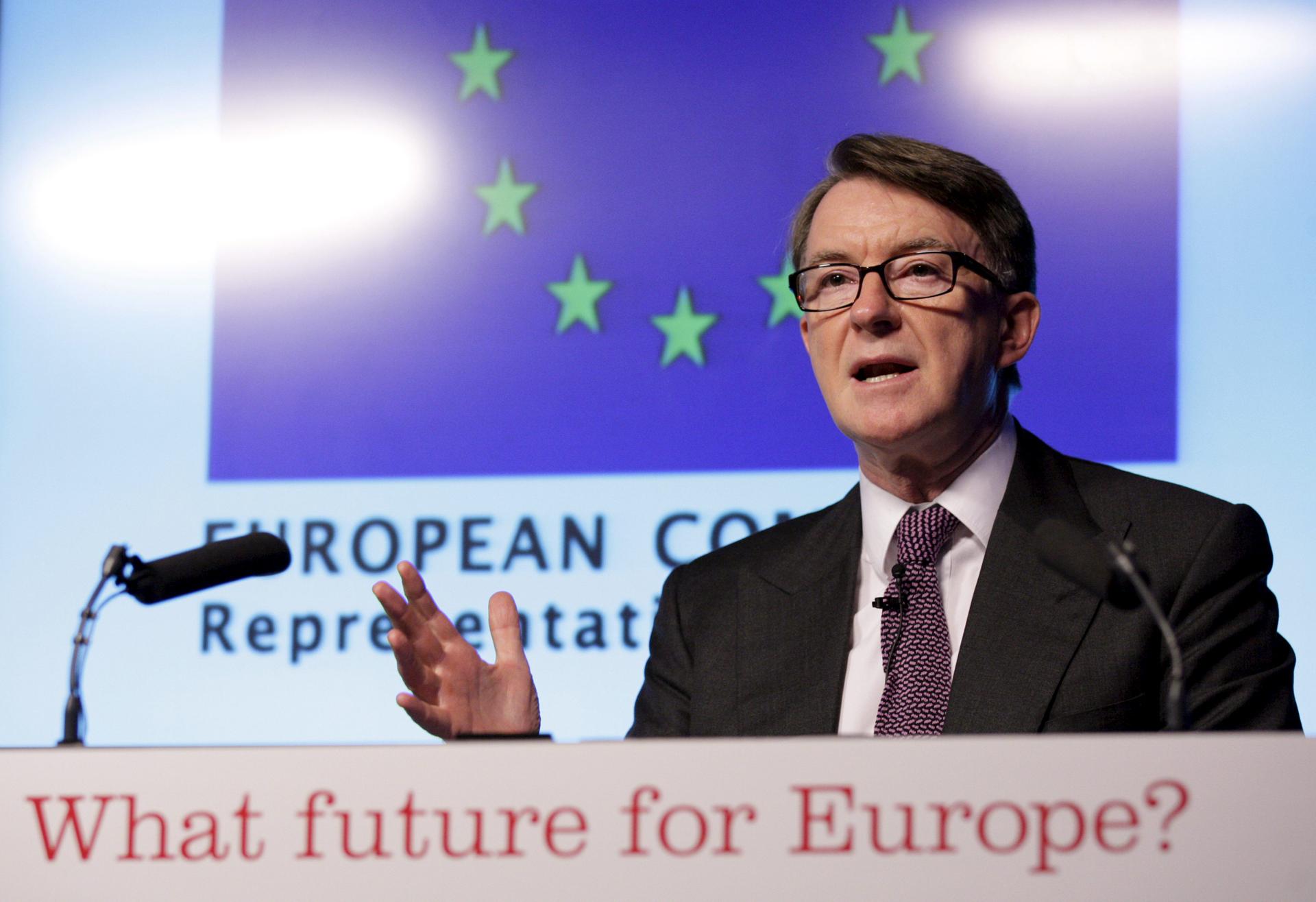 La Policía británica detiene al exministro Peter Mandelson por sus lazos con Epstein