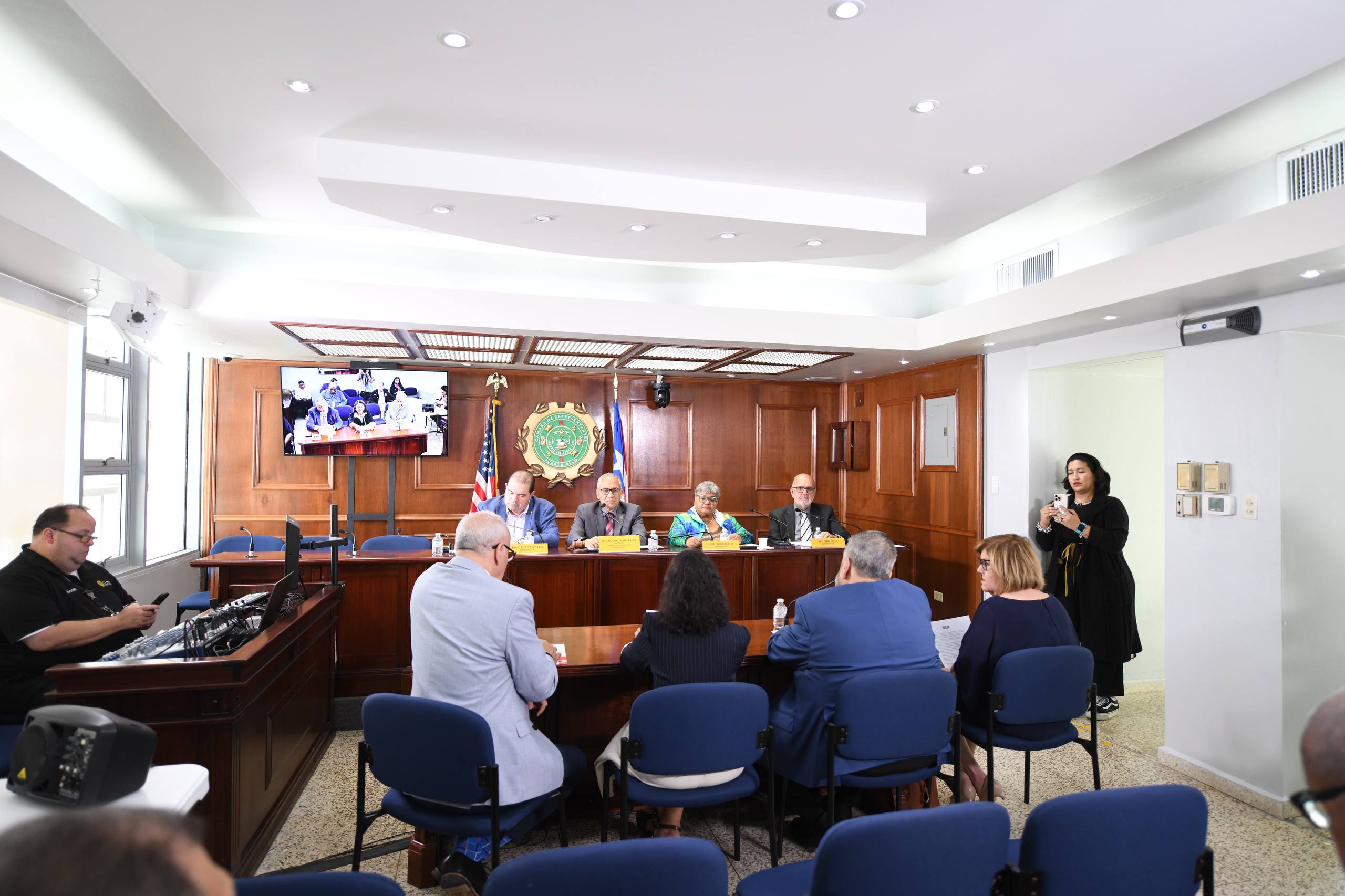 Respaldan programas de aprendizaje ante envejecimiento de la fuerza laboral