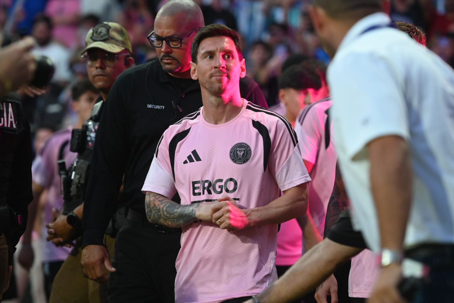 [EN FOTOS] El astro Lionel Messi en Puerto Rico - NotiCel - La verdad ...