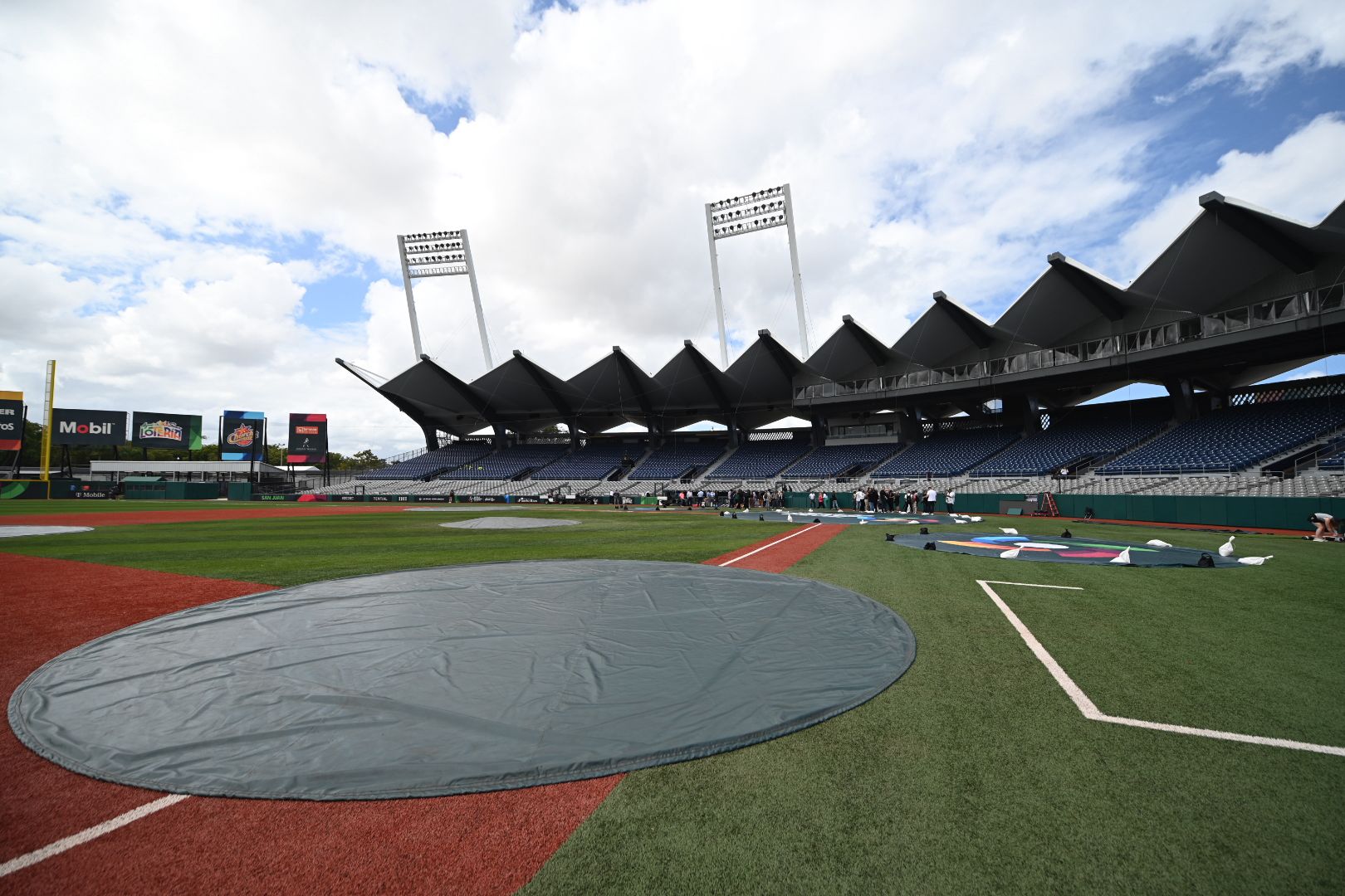 San Juan toma medidas en caso de un apagón durante el Clásico Mundial