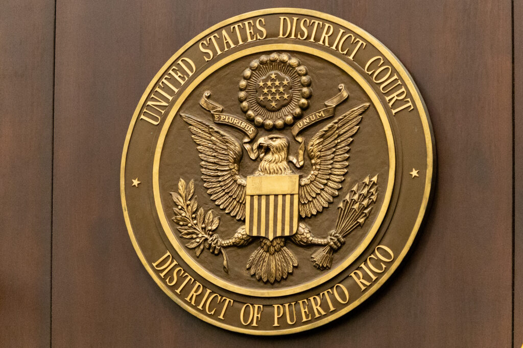 Otorgan plazo para descubrimiento de prueba en caso contra acusado de pederastia