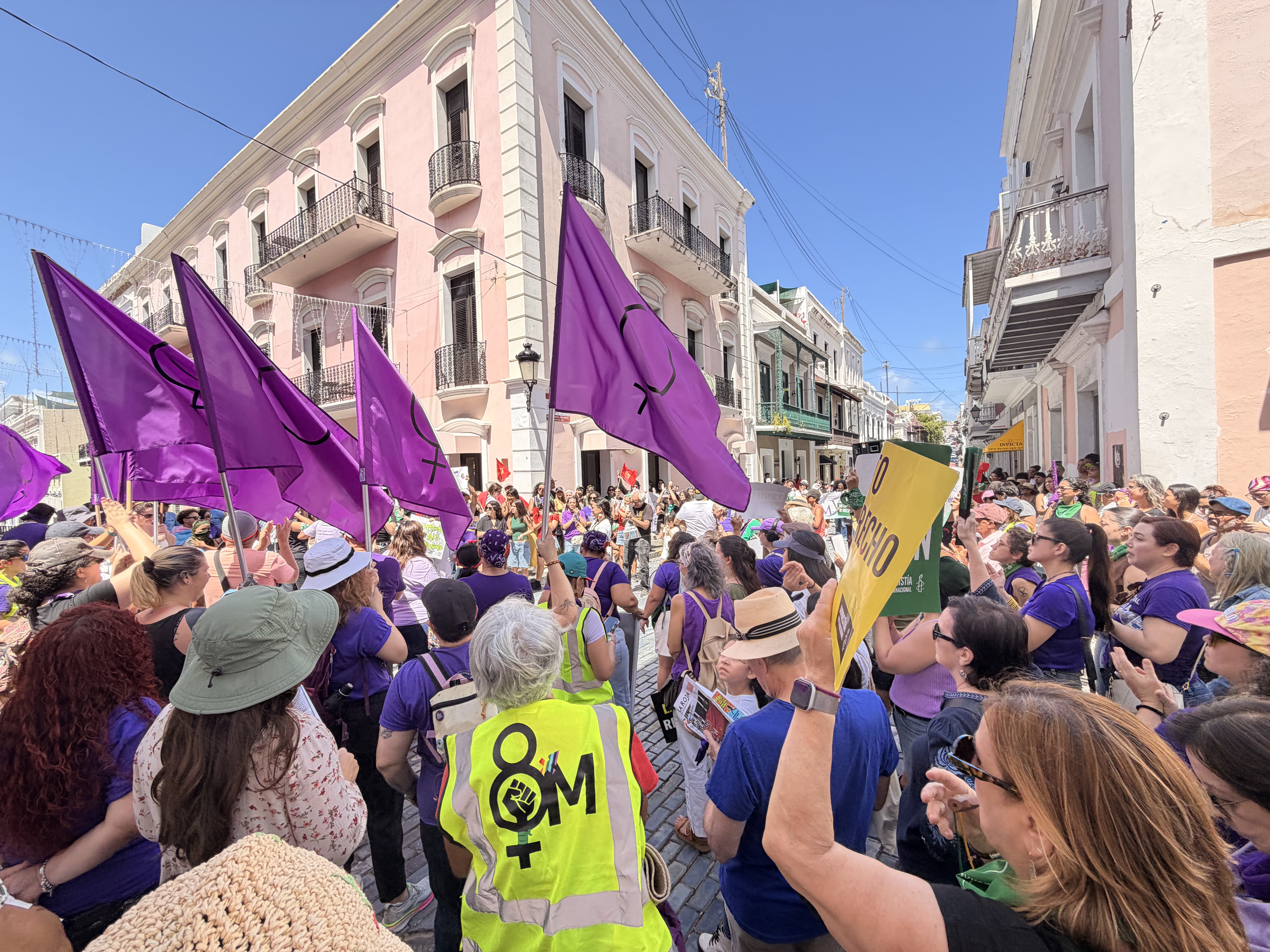 Coalición 8 de Marzo alza su reclamo contra la guerra