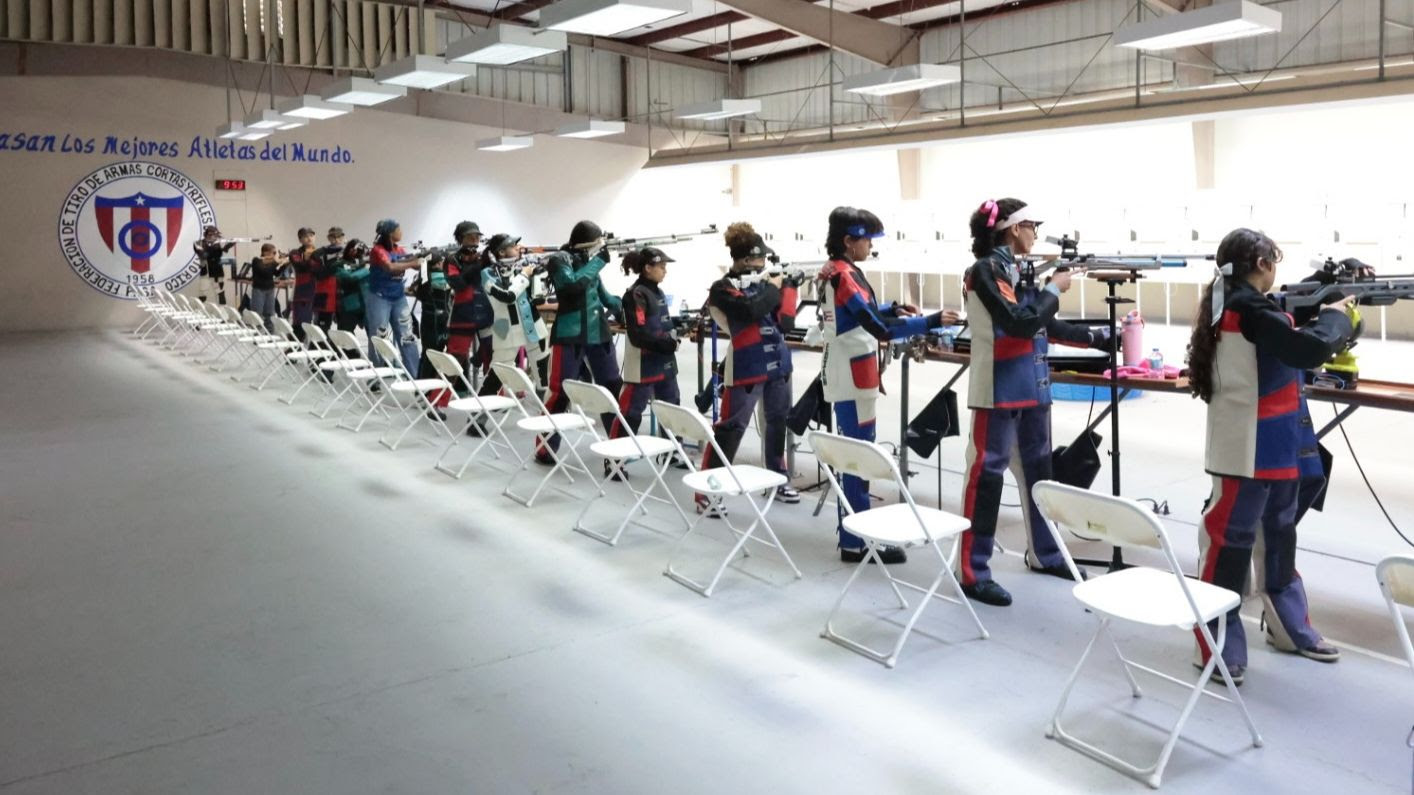 Más de mil atletas se lucen en el Festival Olímpico Femenino