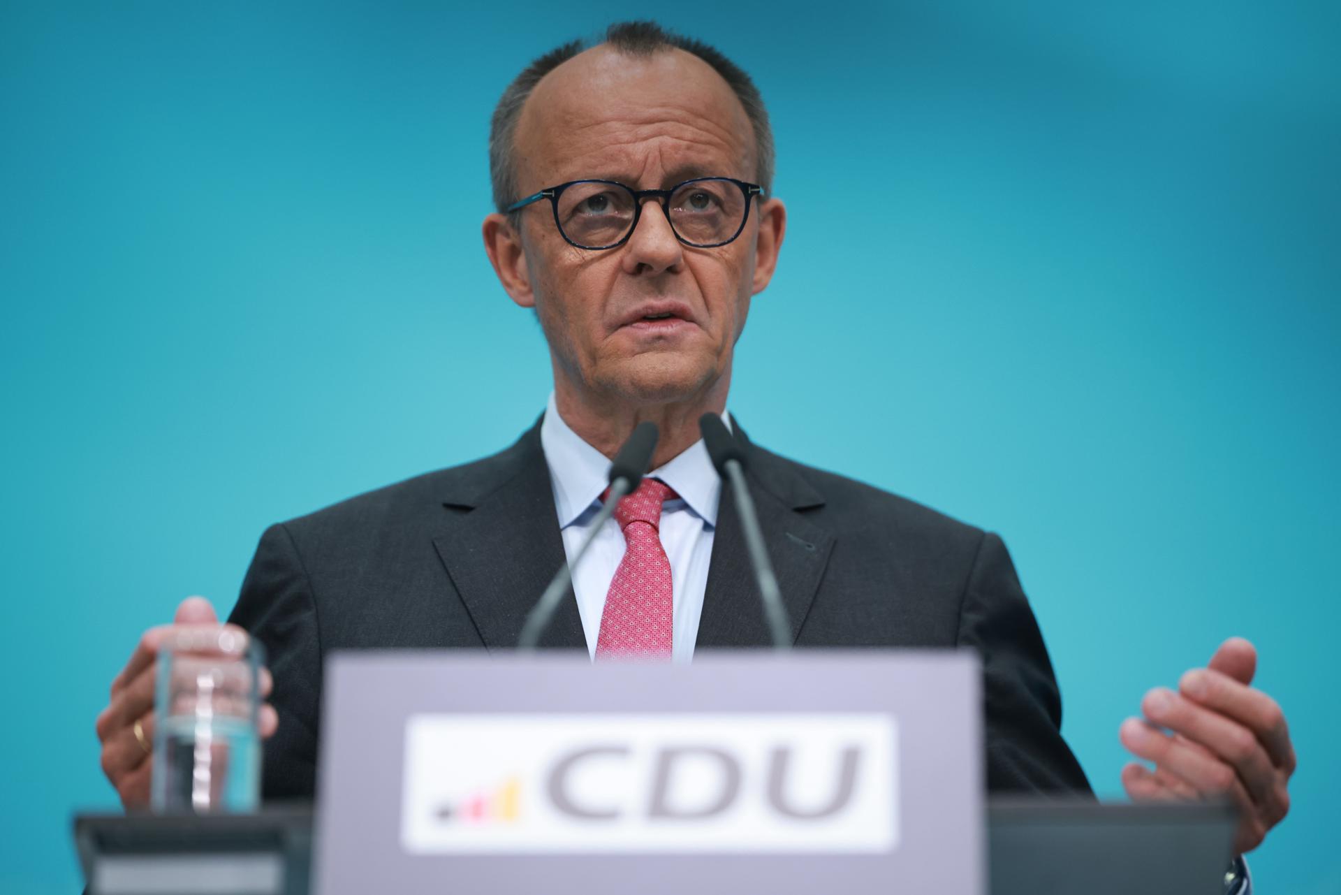 Merz dice que ataques a Irán acabarán cuando Teherán cese sus amenazas