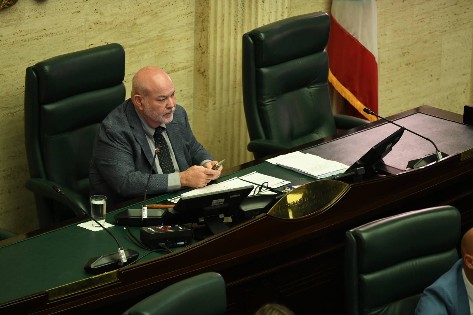 Aval a medida que prohíbe donativos de campaña de personas jurídicas extranjeras