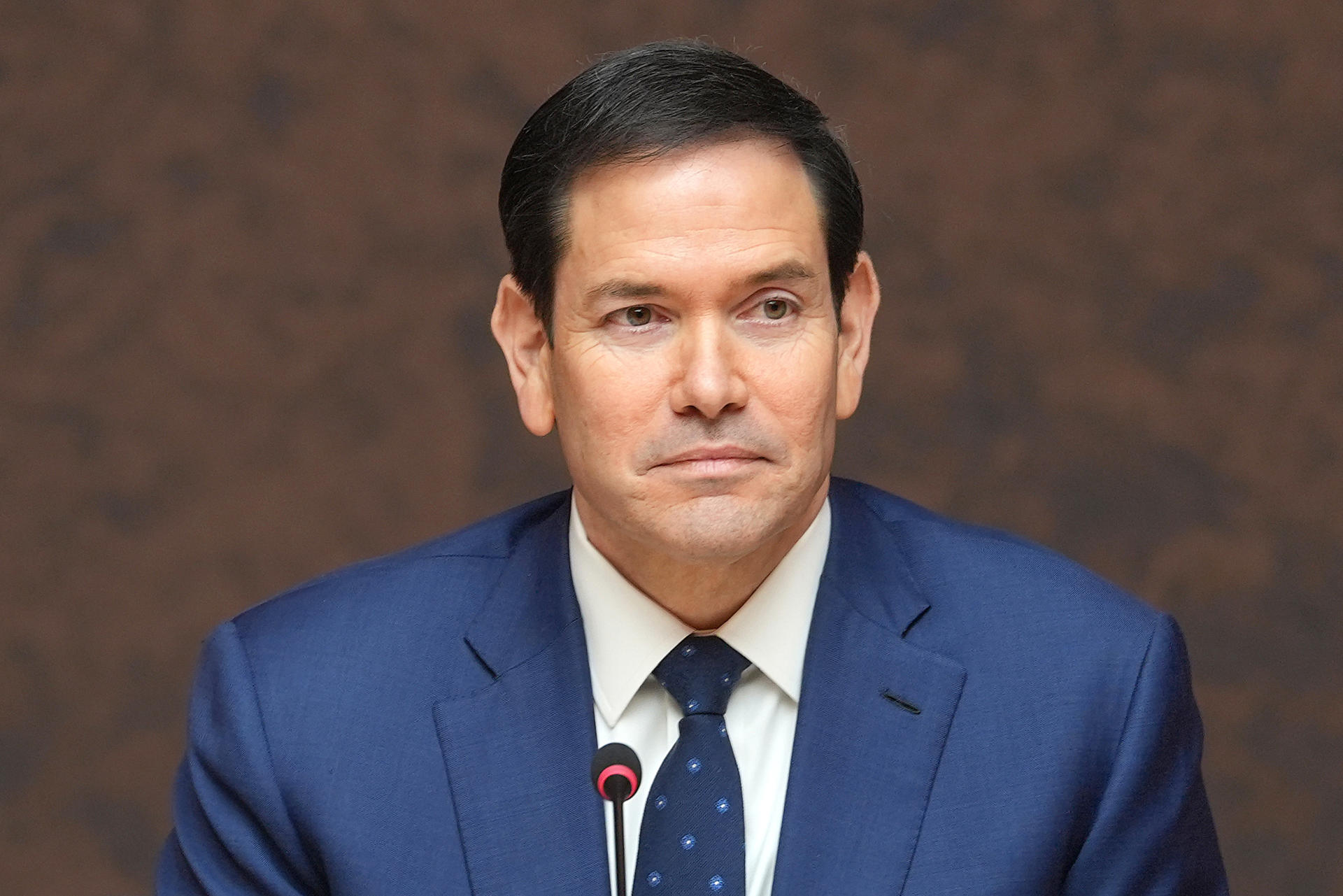 «Quienes están al mando no saben cómo solucionar el problema», dice Rubio sobre Cuba