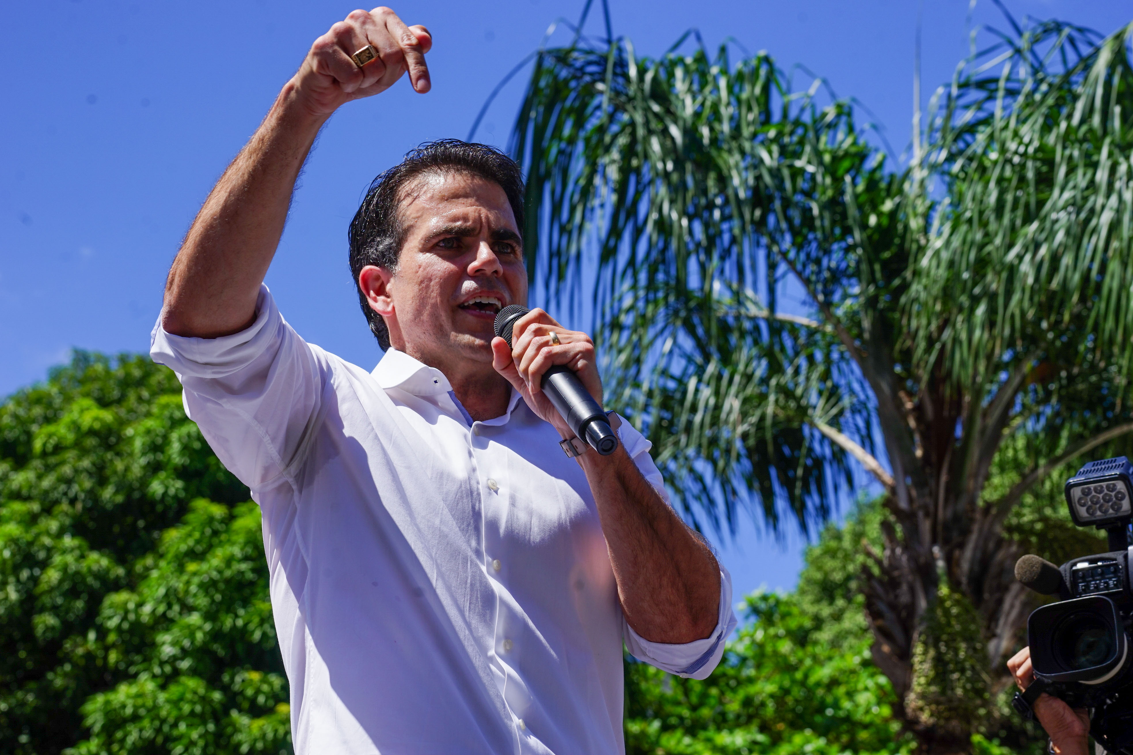 Ricardo Rosselló mantiene el derecho a las escoltas, por ahora